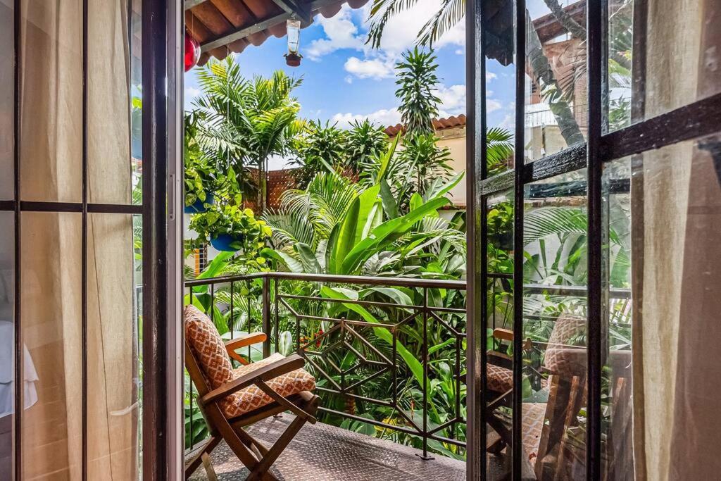 Jardin Secret - Charming Garden Apartment Puerto Vallarta
