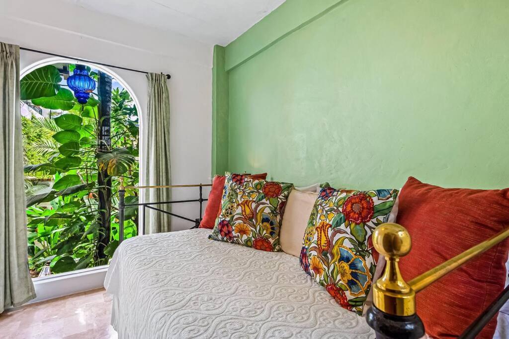Romantique - Tropical Garden *
