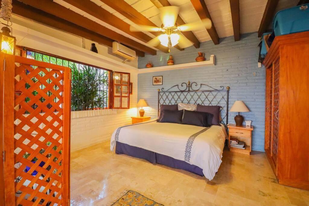 La Vista - Ocean And Cathedral Views Apartment Puerto Vallarta