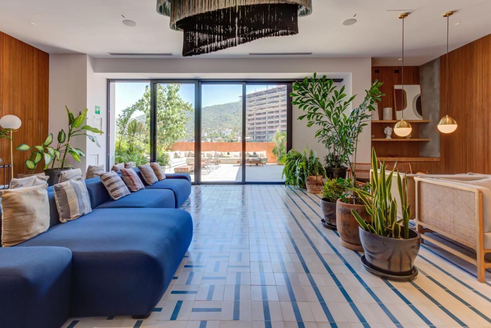 Romance En Sail View Vallarta Apartment