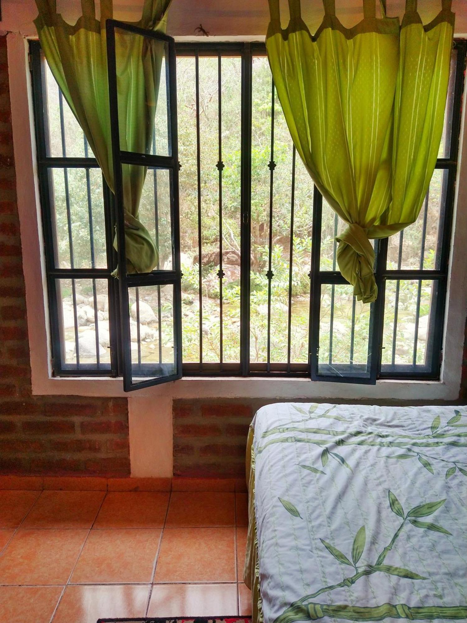 Guest house Casa Rio Cuale And River Retreat *