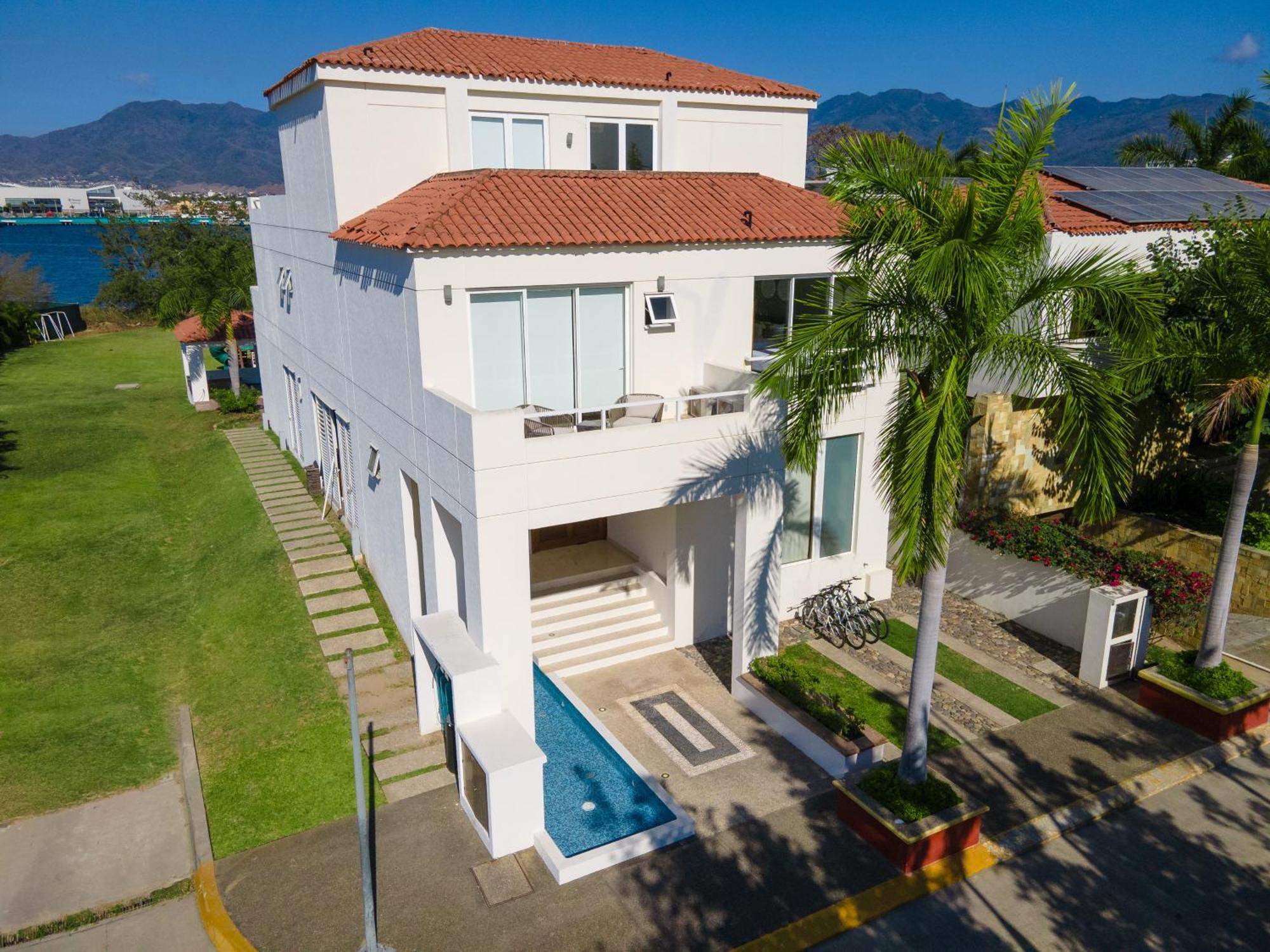 Capitalia - Tres Mares Residences & Marina Aparthotel *