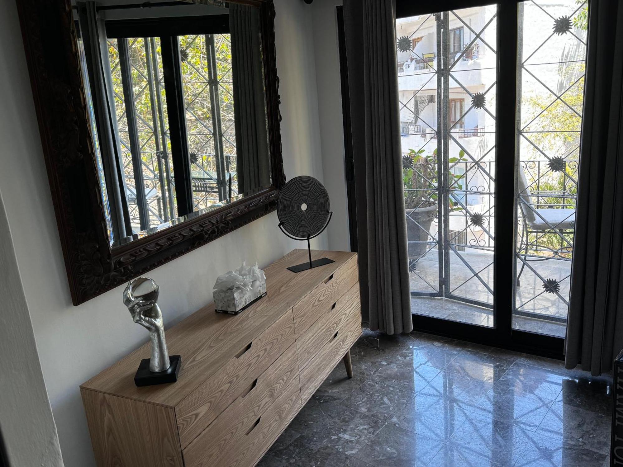 New Listing Zona Romantica, 2bd, 3 Bath Apartment