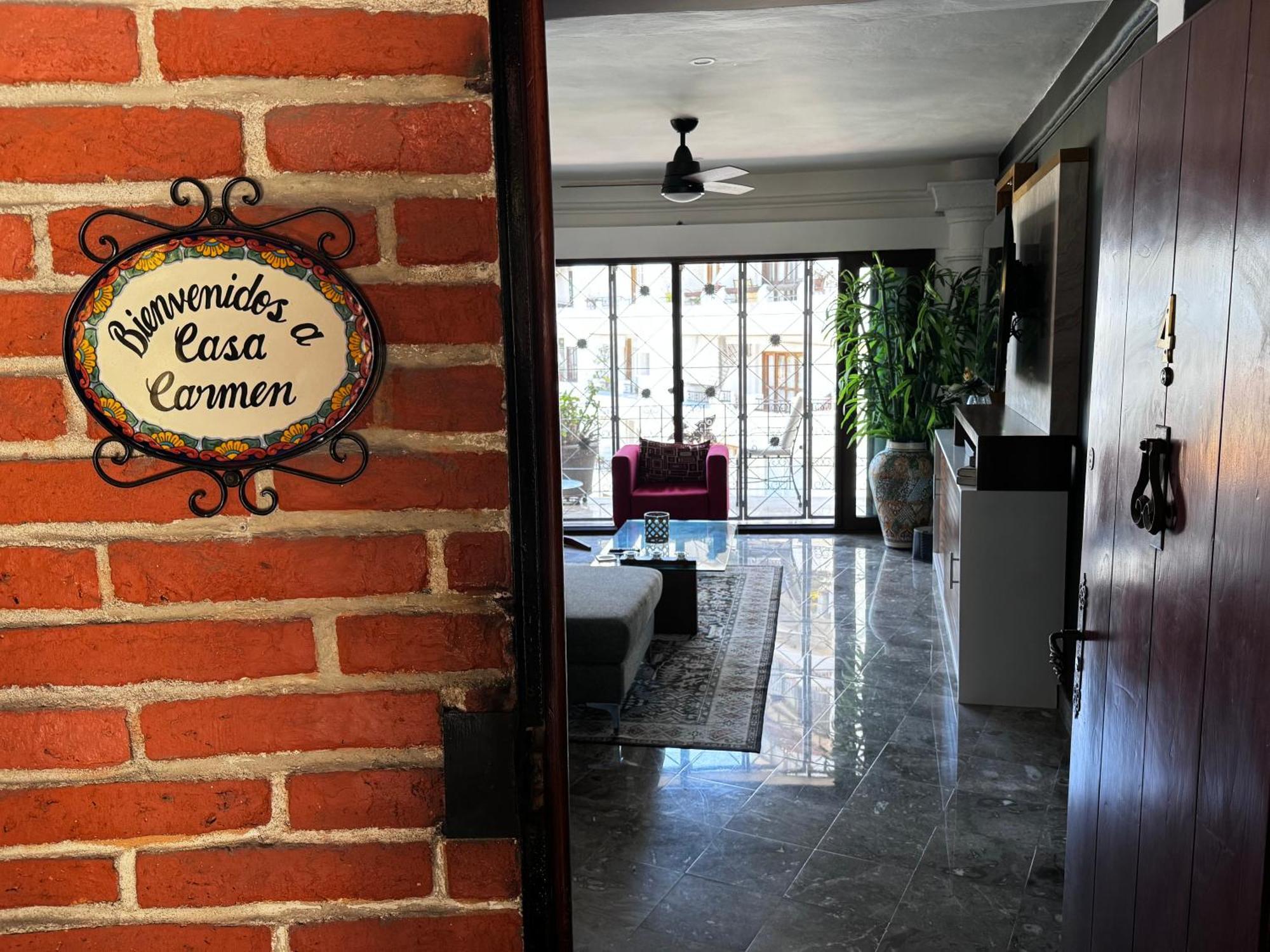 New Listing Zona Romantica, 2bd, 3 Bath *