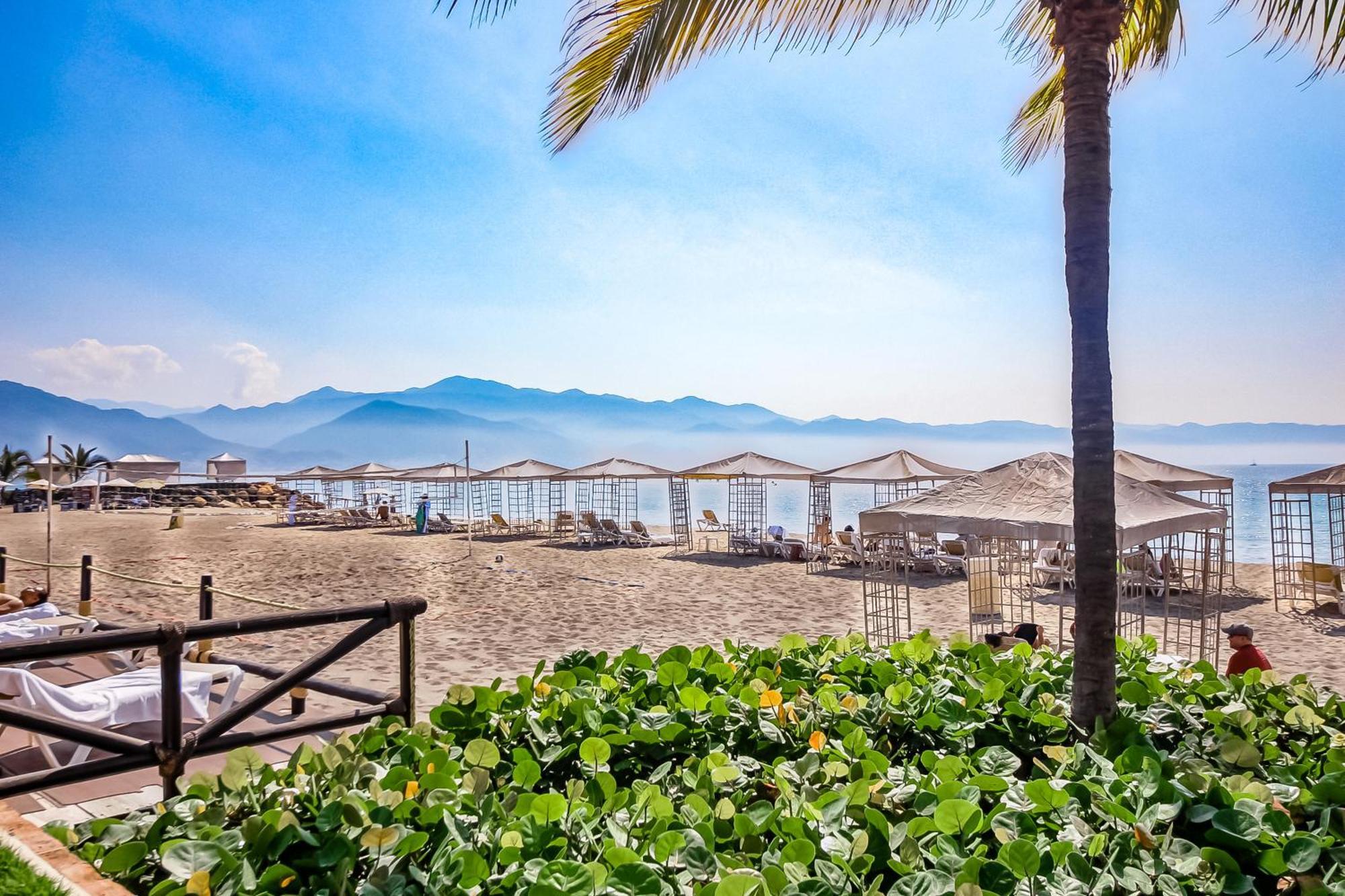 Velas Vallarta * Puerto Vallarta