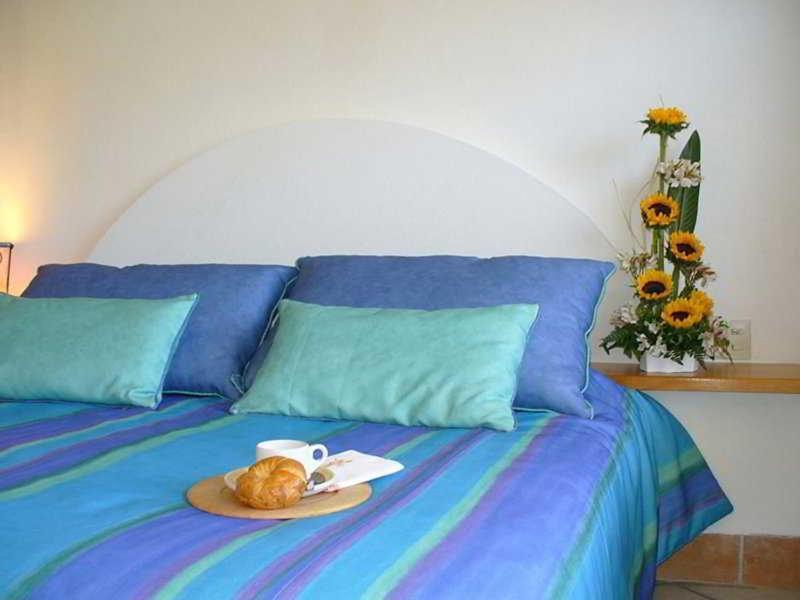 Hotel Eloisa 2*
