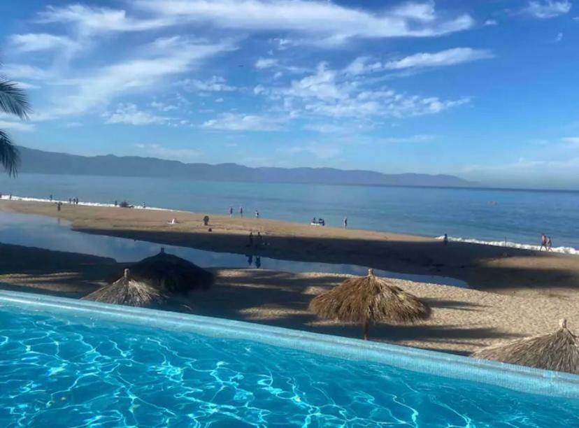 Front Puerto Vallarta