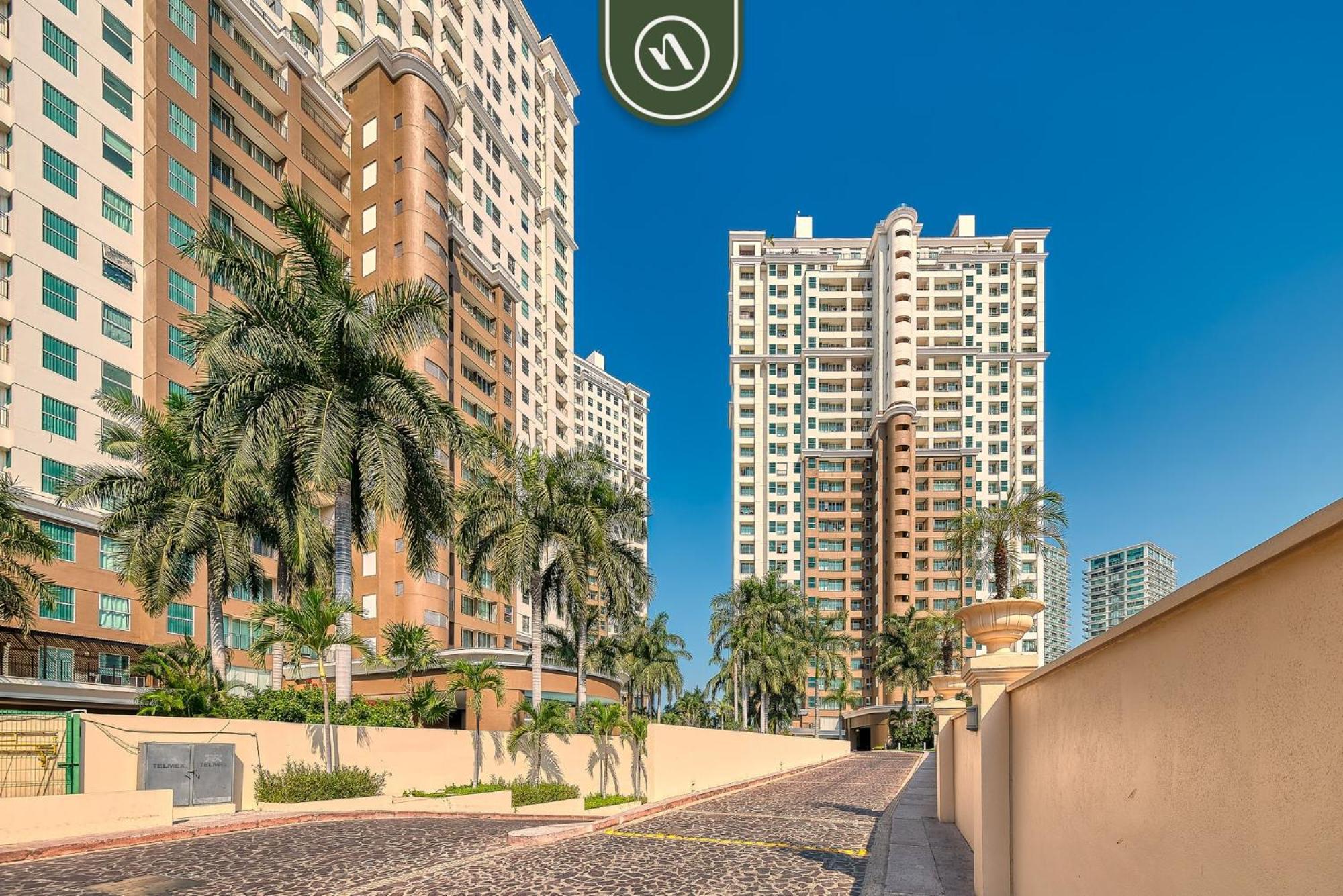Apartment Amazing With Ocean View - Jacuzzi - *