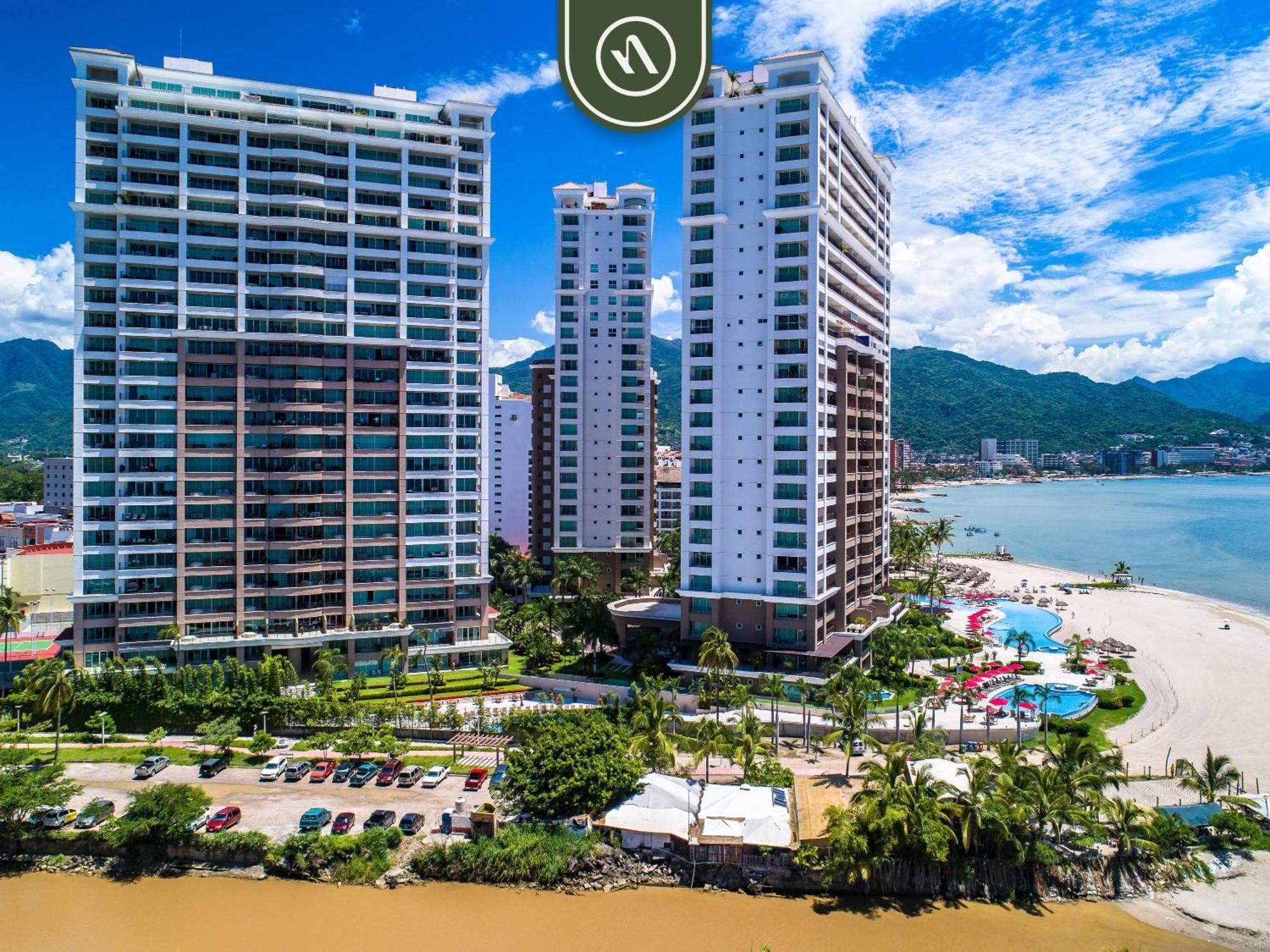 Amazing With Ocean View - Jacuzzi - Apartment Puerto Vallarta