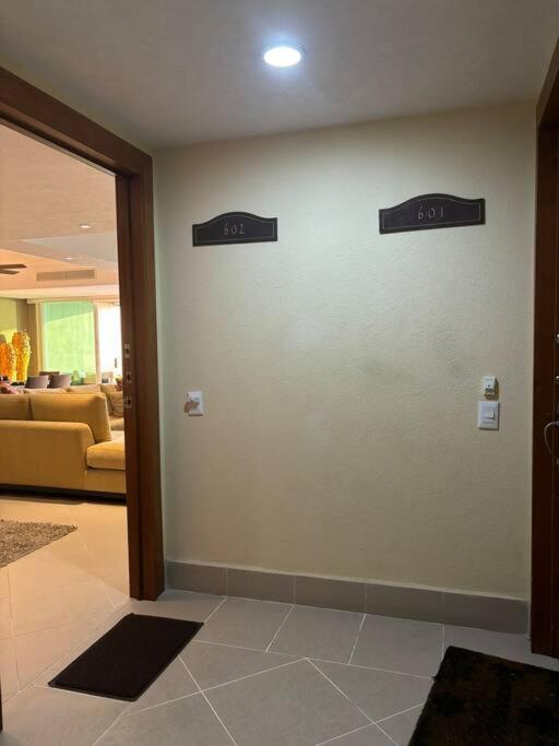 Apartment Grand V Front Torre 2000 Puerto Vallarta