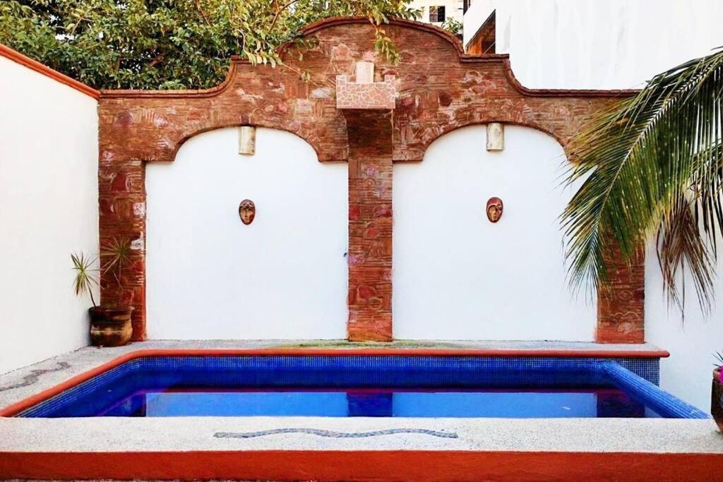 Amplio Departamento, En Zona Romantica Puerto Vallarta