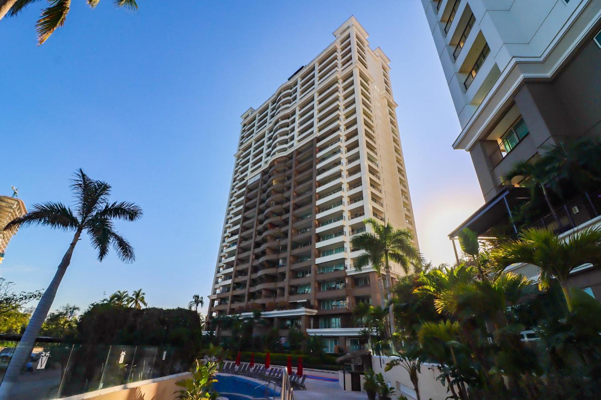 Apartment Grand Venetian Beachfront *