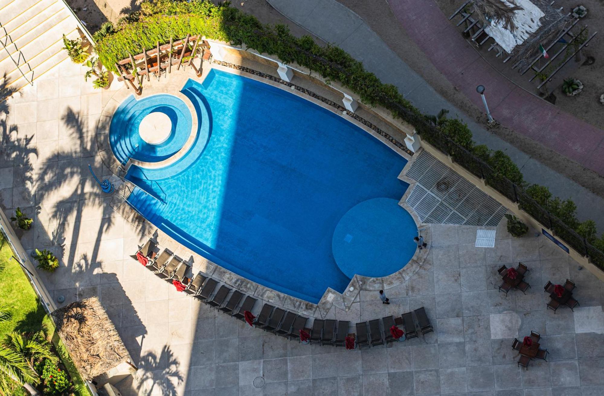 Apartment Grand Venetian Beachfront Puerto Vallarta