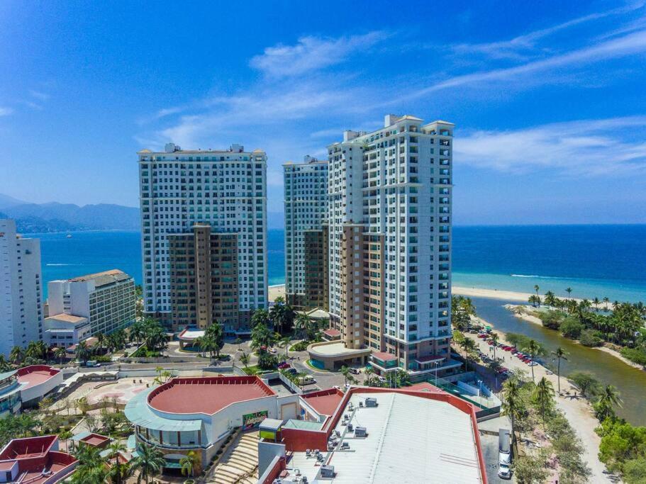 Luxury Oceanfront 5 Pools Restaurant Bbq Sunsets *