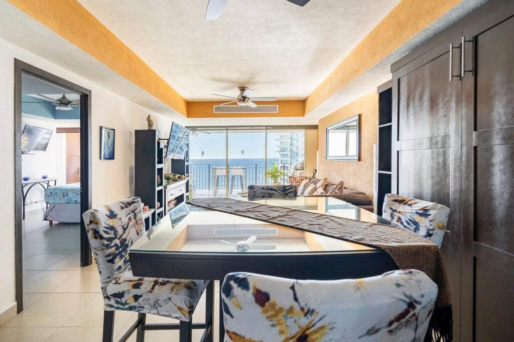 Luxury Oceanfront 5 Pools Restaurant Bbq Sunsets Apartment Puerto Vallarta
