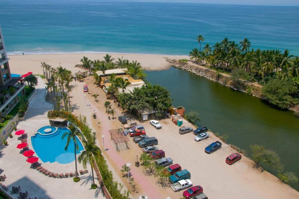 Luxury Oceanfront 5 Pools Restaurant Bbq Sunsets *