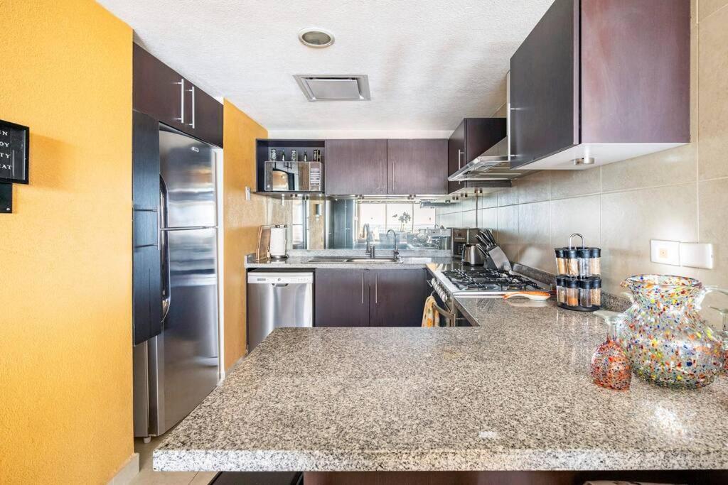 Luxury Oceanfront 5 Pools Restaurant Bbq Sunsets Apartment