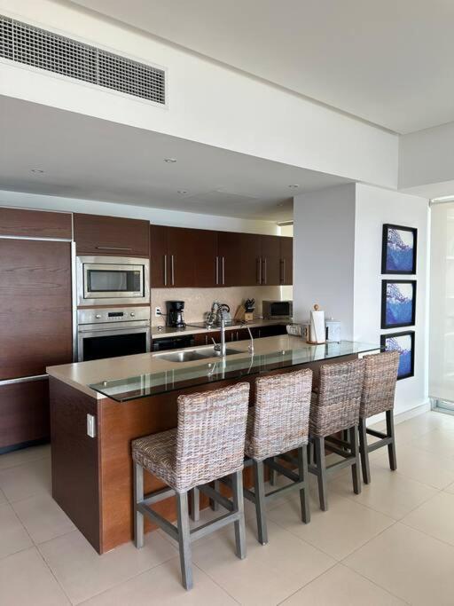 Vivienda En Centrica Y Elegante
