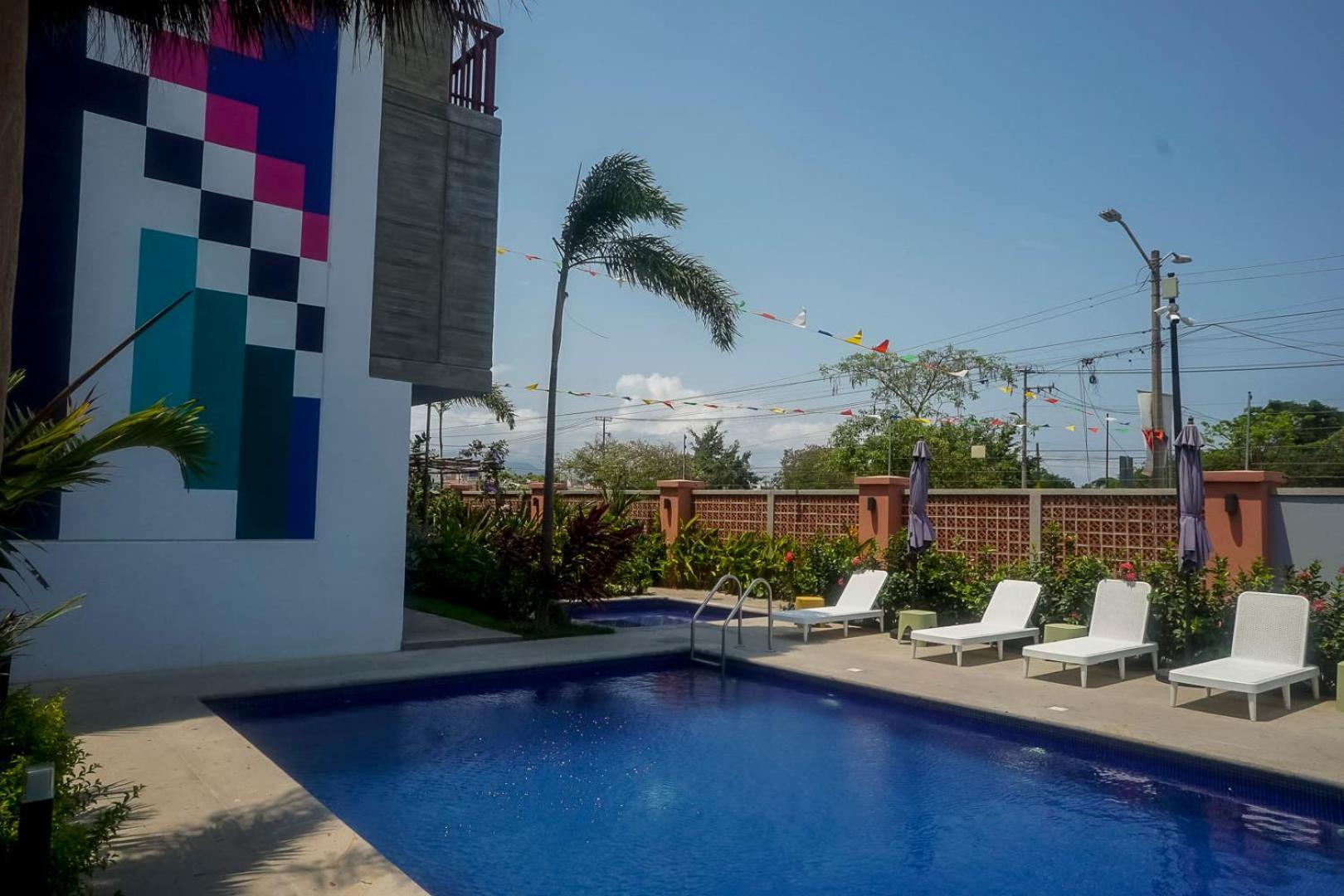 Apartment New Calm Haven Garden & Pool *