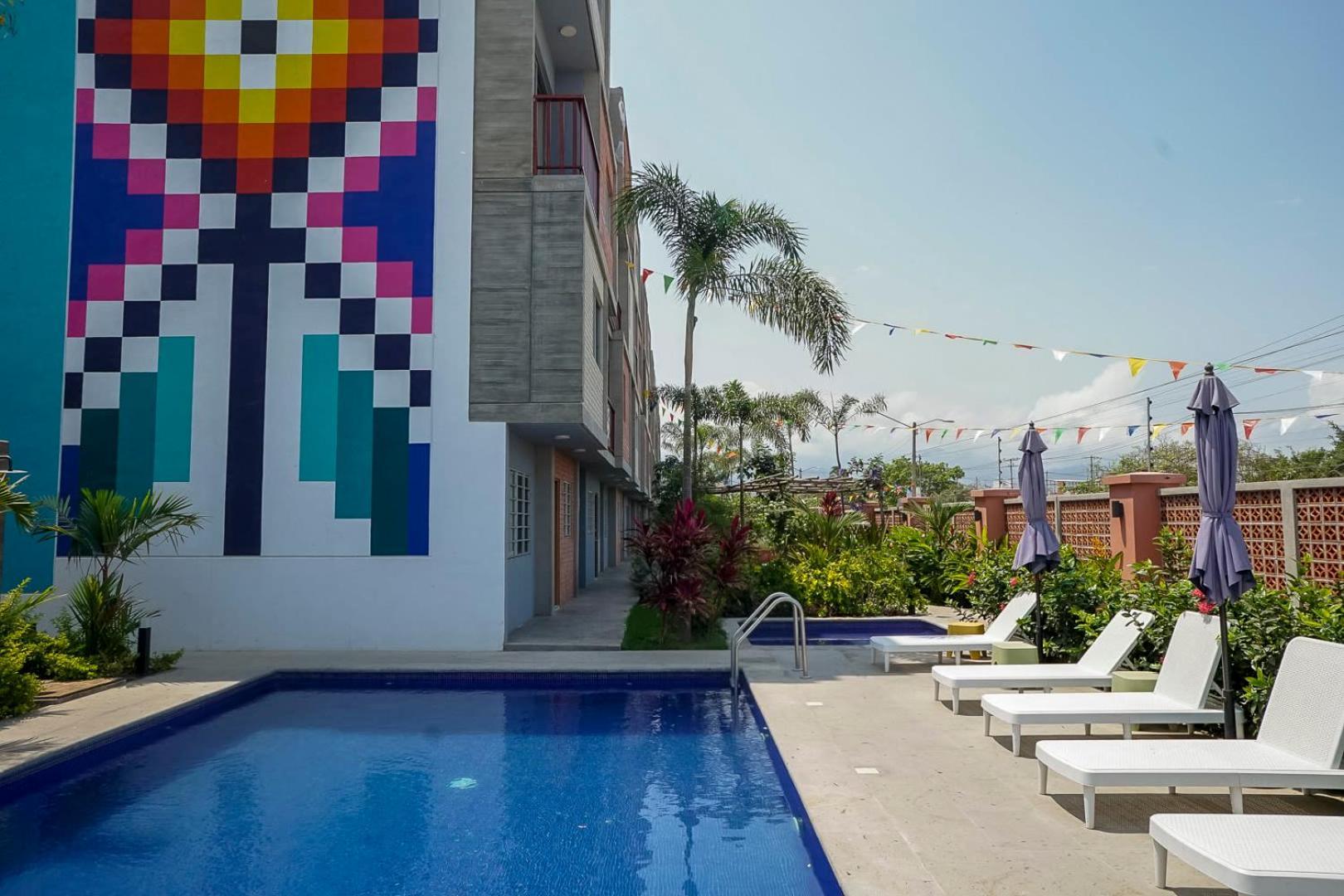 Apartment New Calm Haven Garden & Pool *
