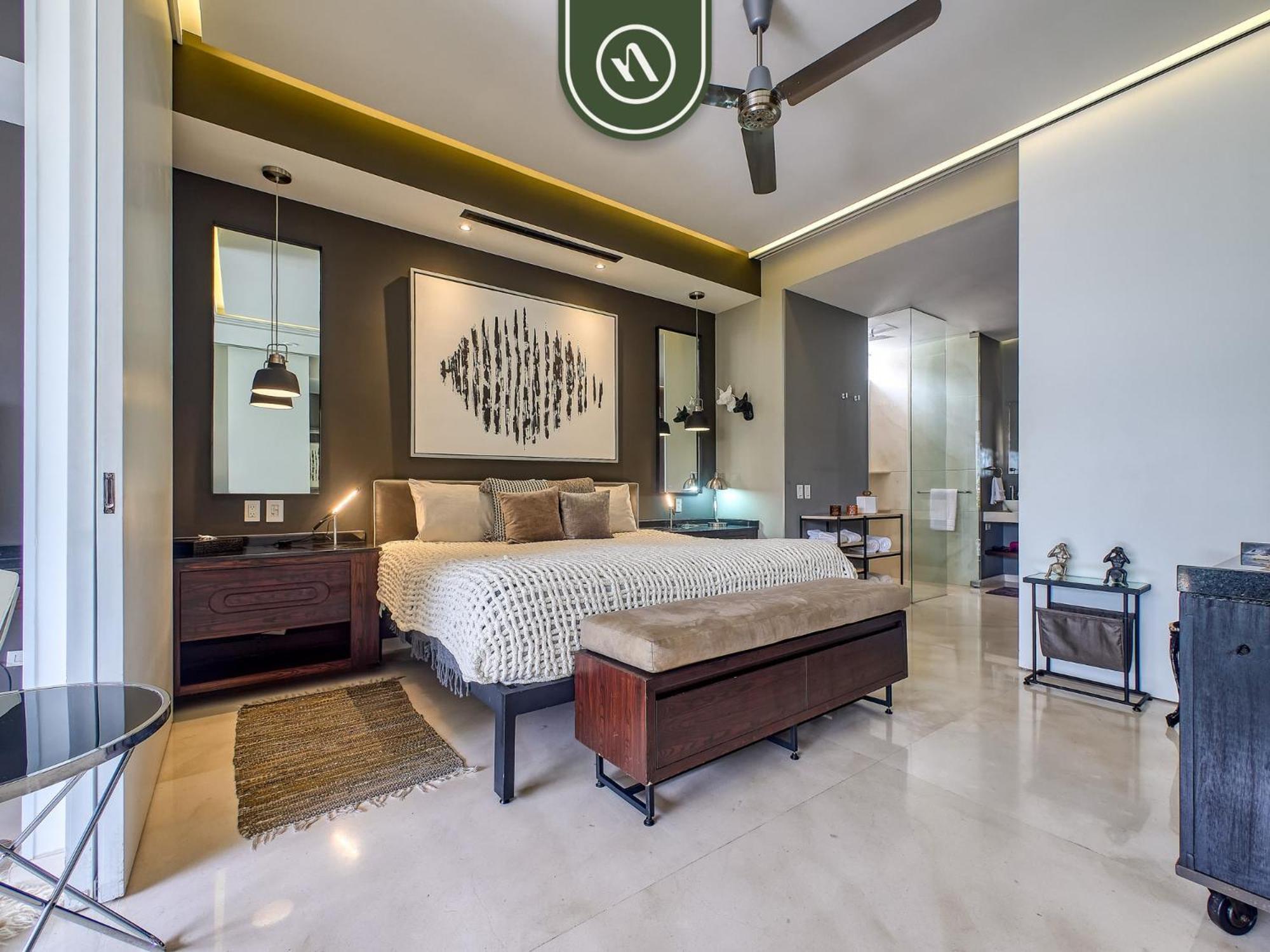 Luxury 1 Bedroom In Pier 57 - Infinity Pool Apartment