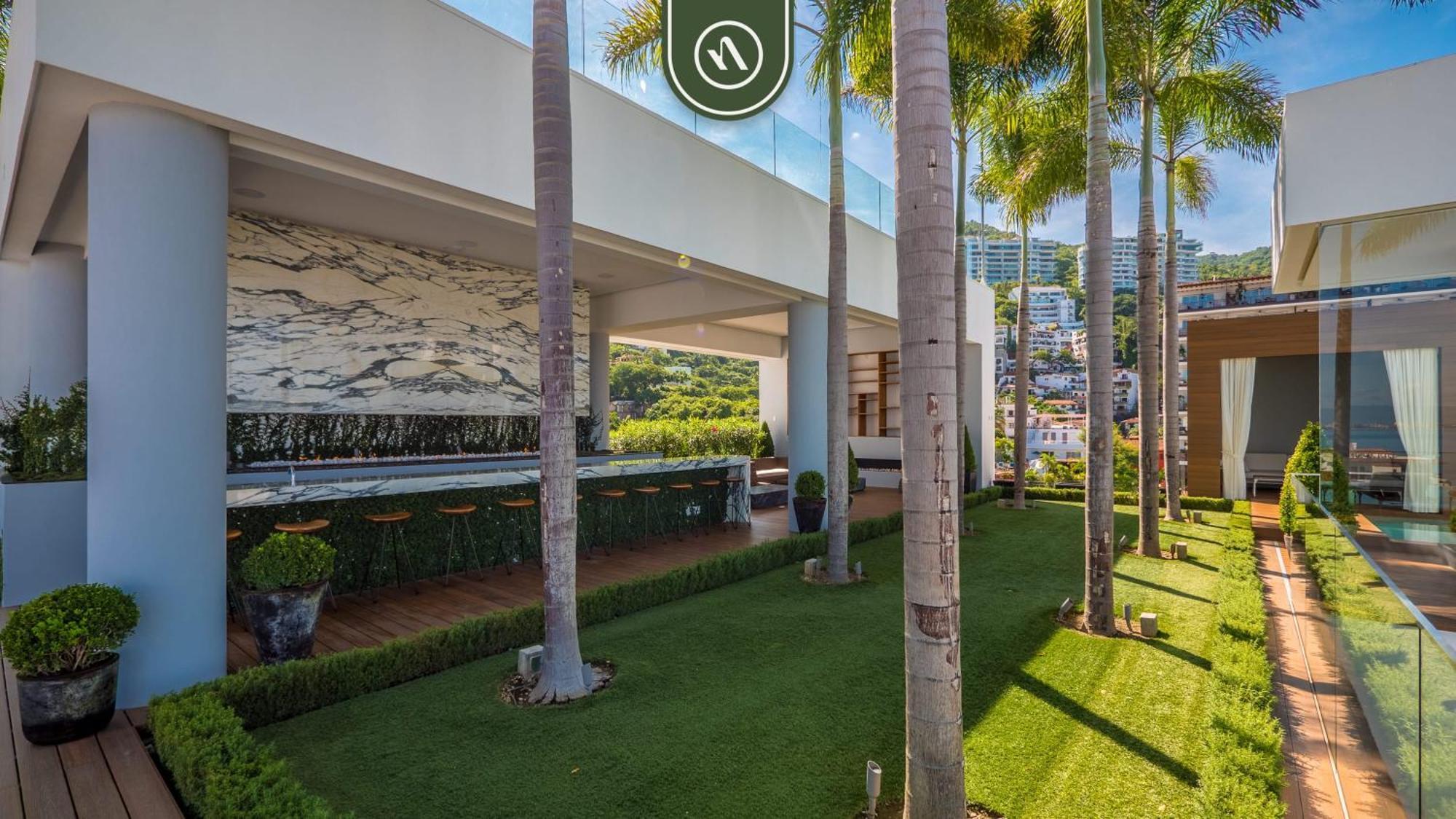 Luxury 1 Bedroom In Pier 57 - Infinity Pool *