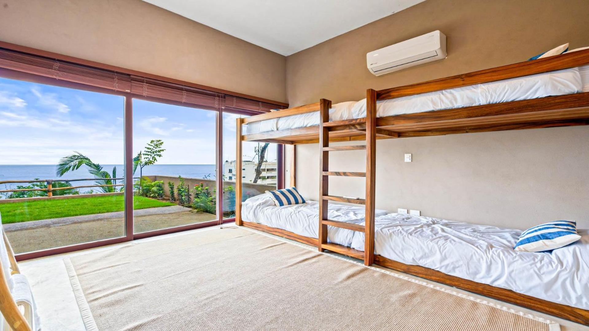 San Xoaquin Casa Ventana Al Mar, Amazing Ocean View By Kivoya *
