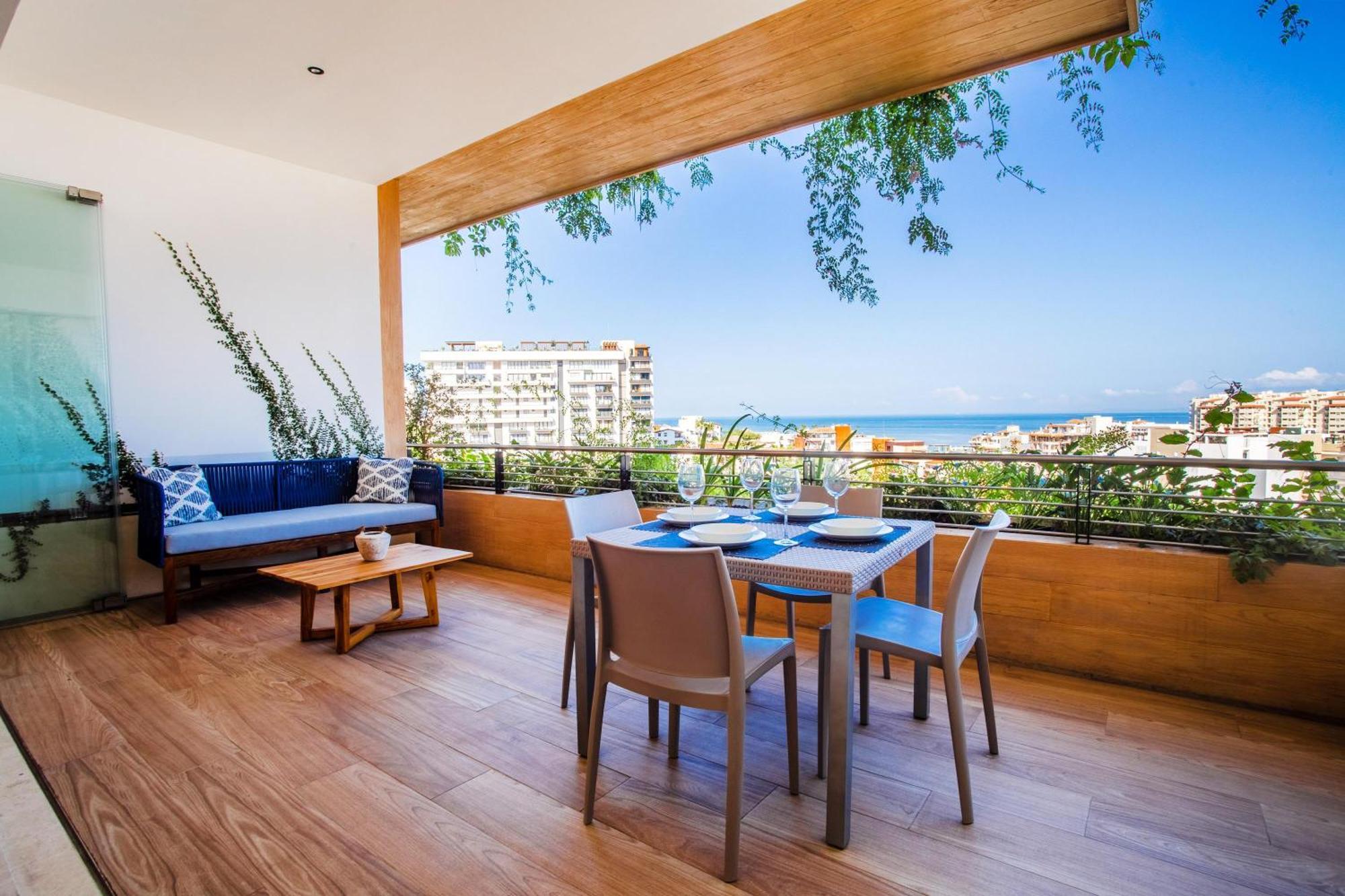 Pool & 2 Workspaces In Soho Pv * Puerto Vallarta