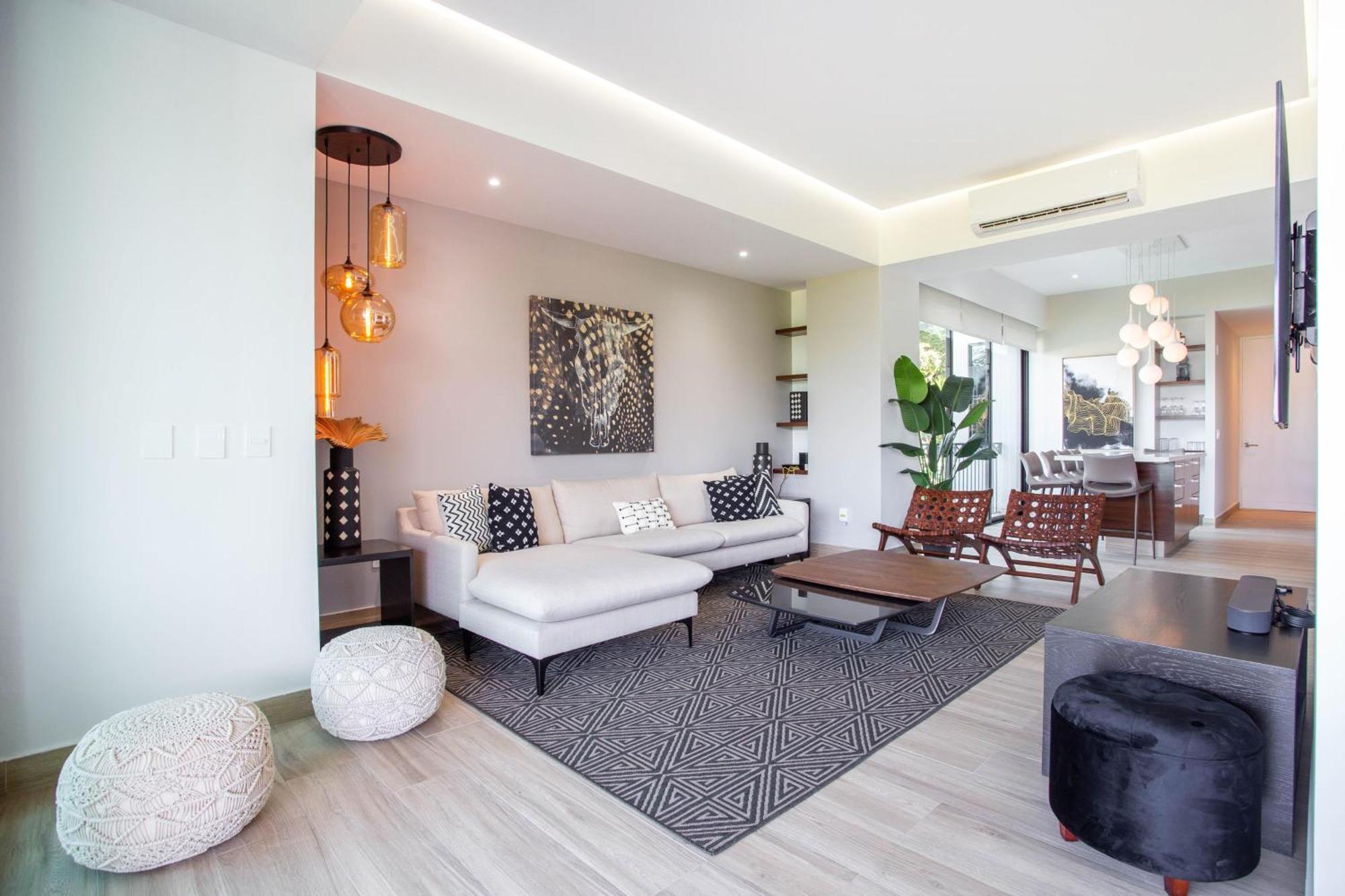 Upscale 2 Bedroom Ocean-view Backdrop And Private Bbq Holiday home