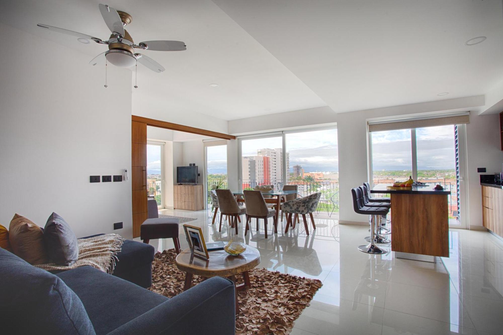 Location, Superb Family Amenities, Parking *