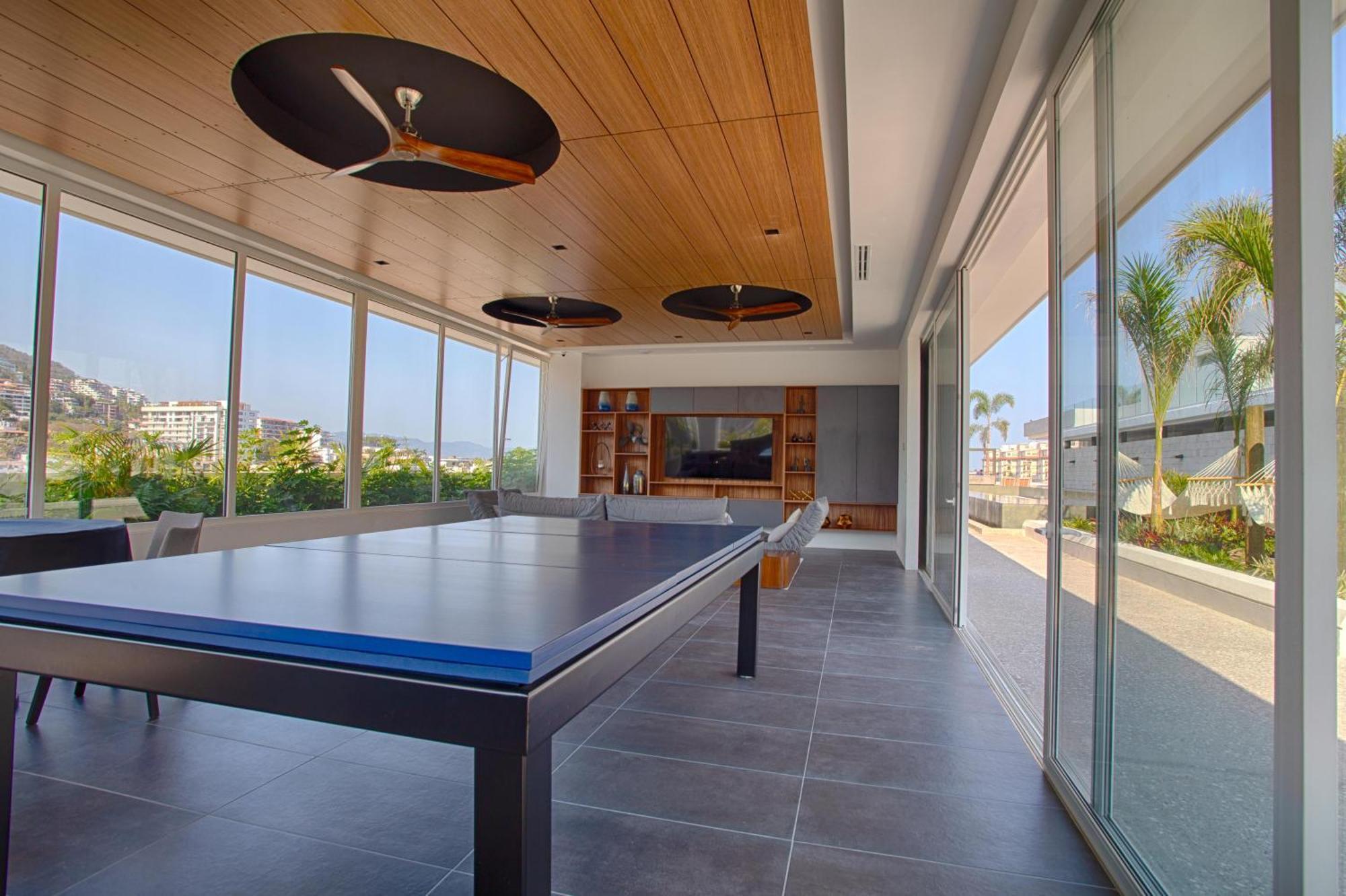 Holiday home Cozy Modern In Romantica, Pool, Gym *
