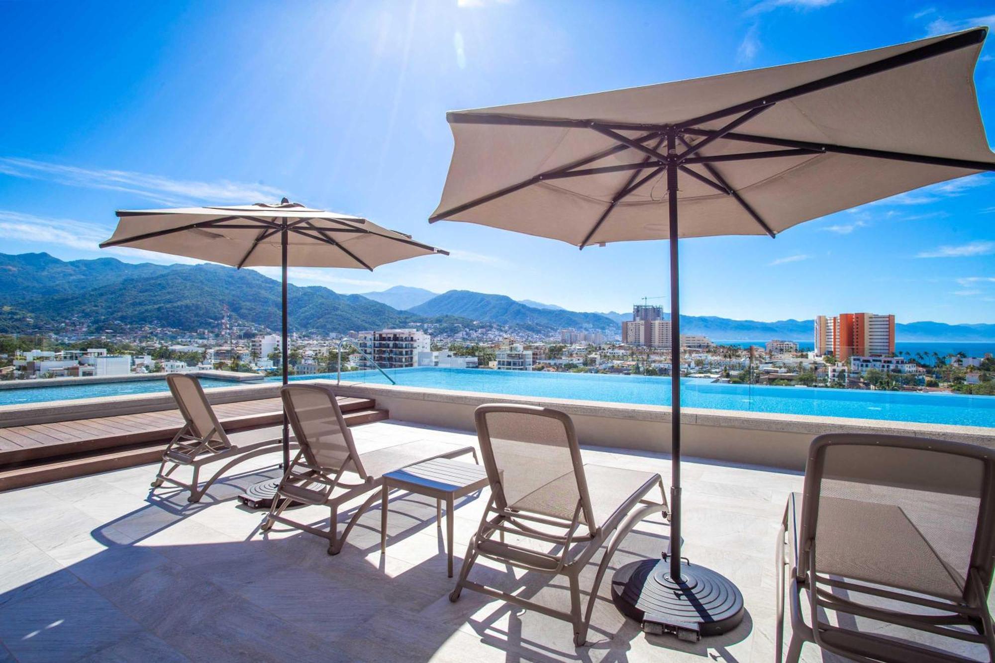 Holiday home Casa De Palm Springs, Luxe 2br In Versalles