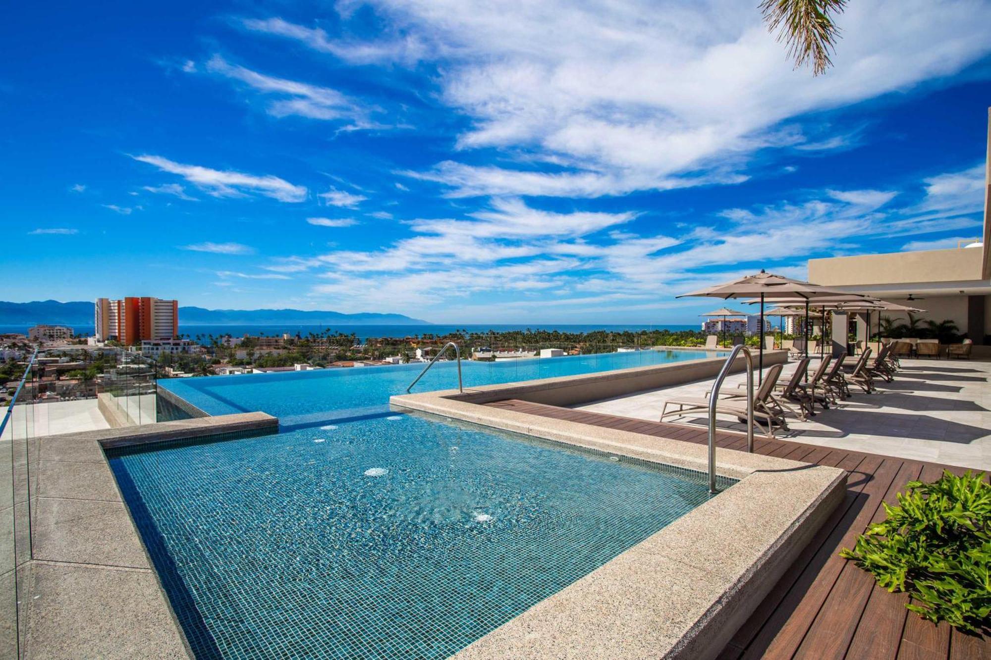 Casa De Palm Springs, Luxe 2br In Versalles Holiday home