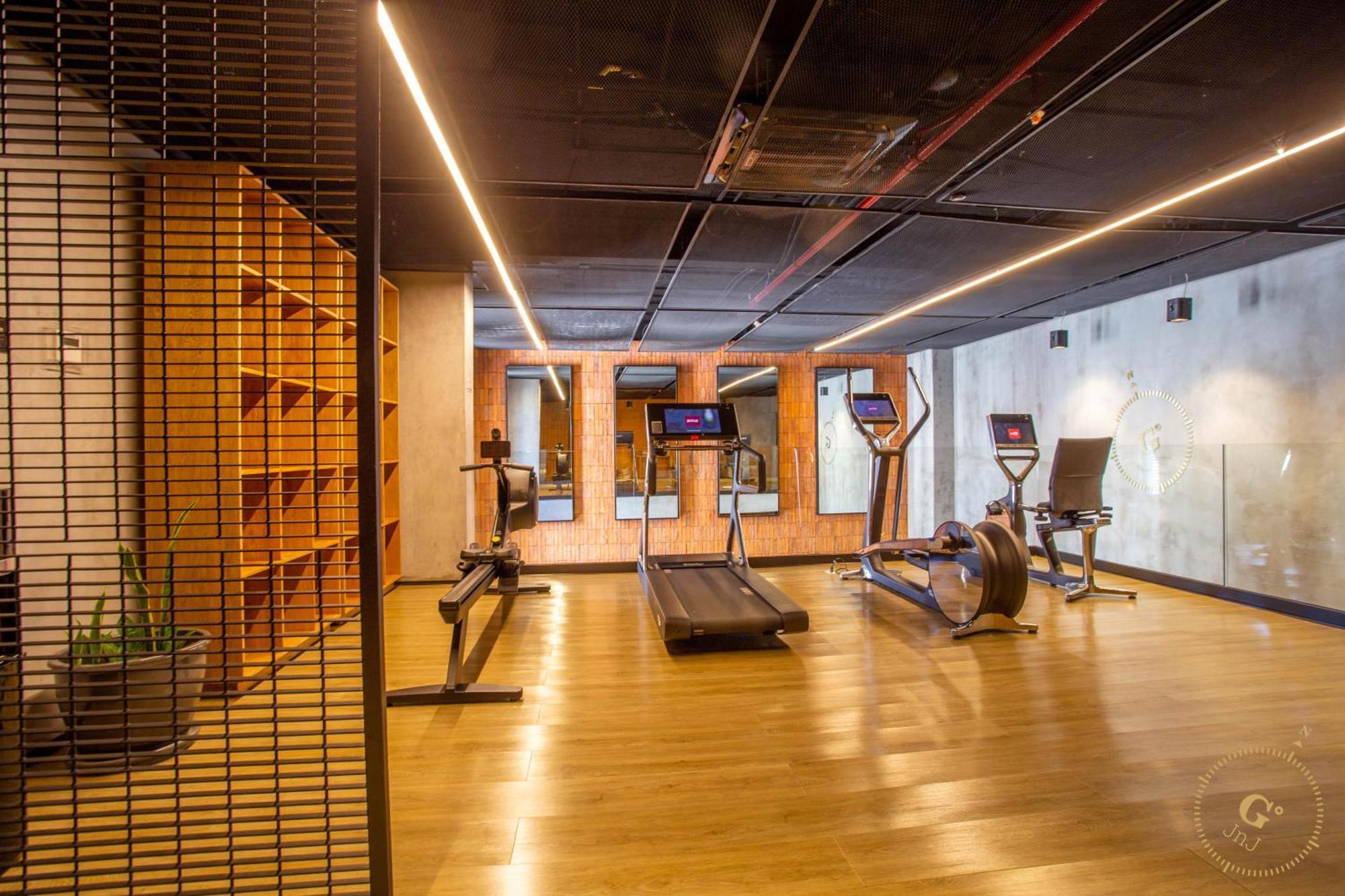 1 Bedroom Romantic Zone, Rooftop Pool & Parking Сasa de vacaciones *