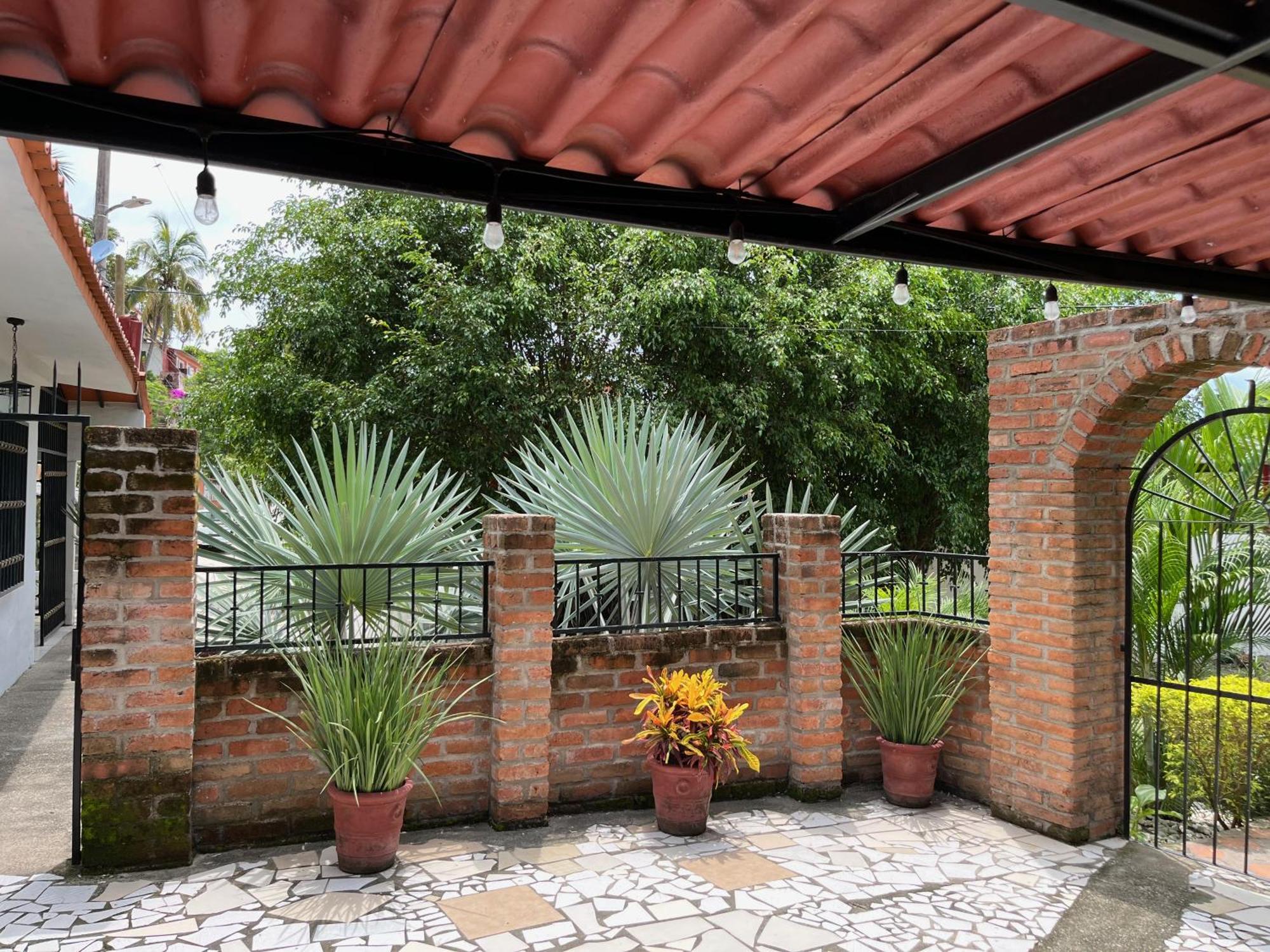Palmier -quiet Cosy Air Conditioned Terrace Villa Puerto Vallarta