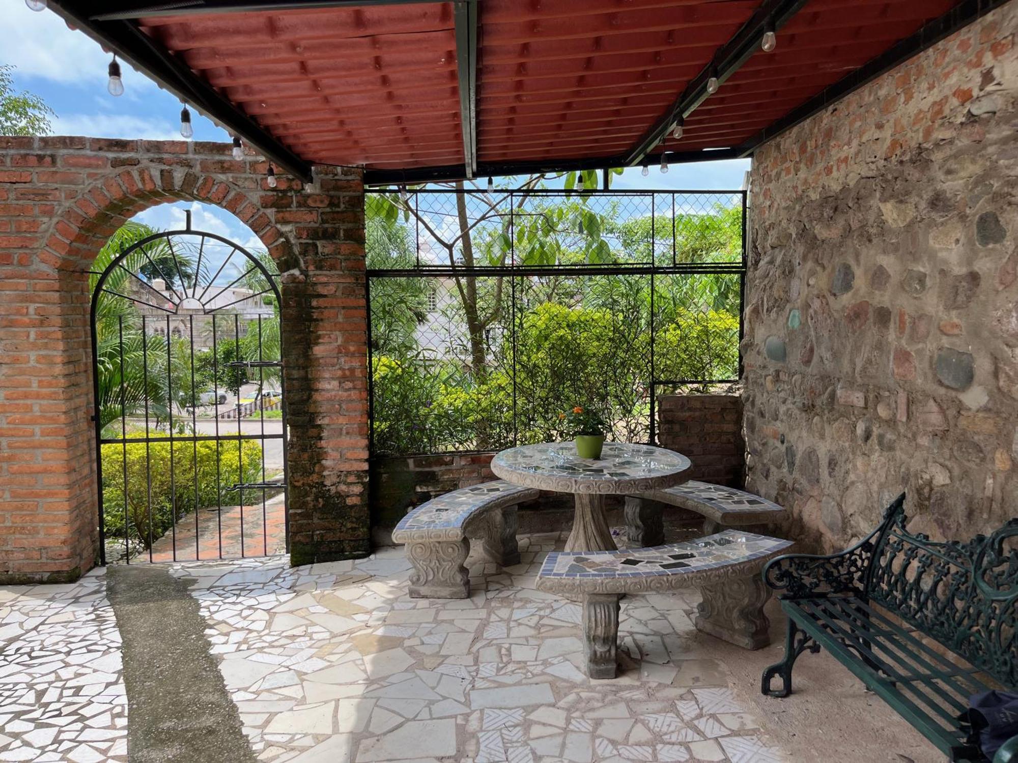 Palmier -quiet Cosy Air Conditioned Terrace Villa *