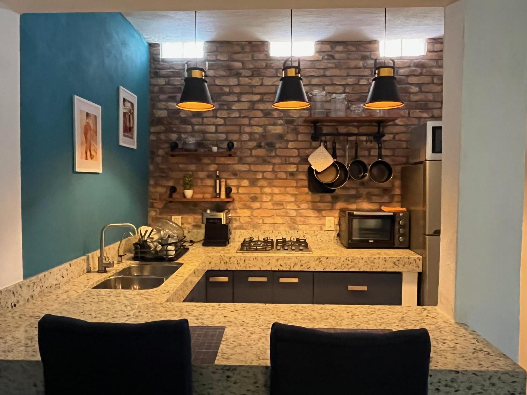 Palmier -quiet Cosy Air Conditioned Terrace *