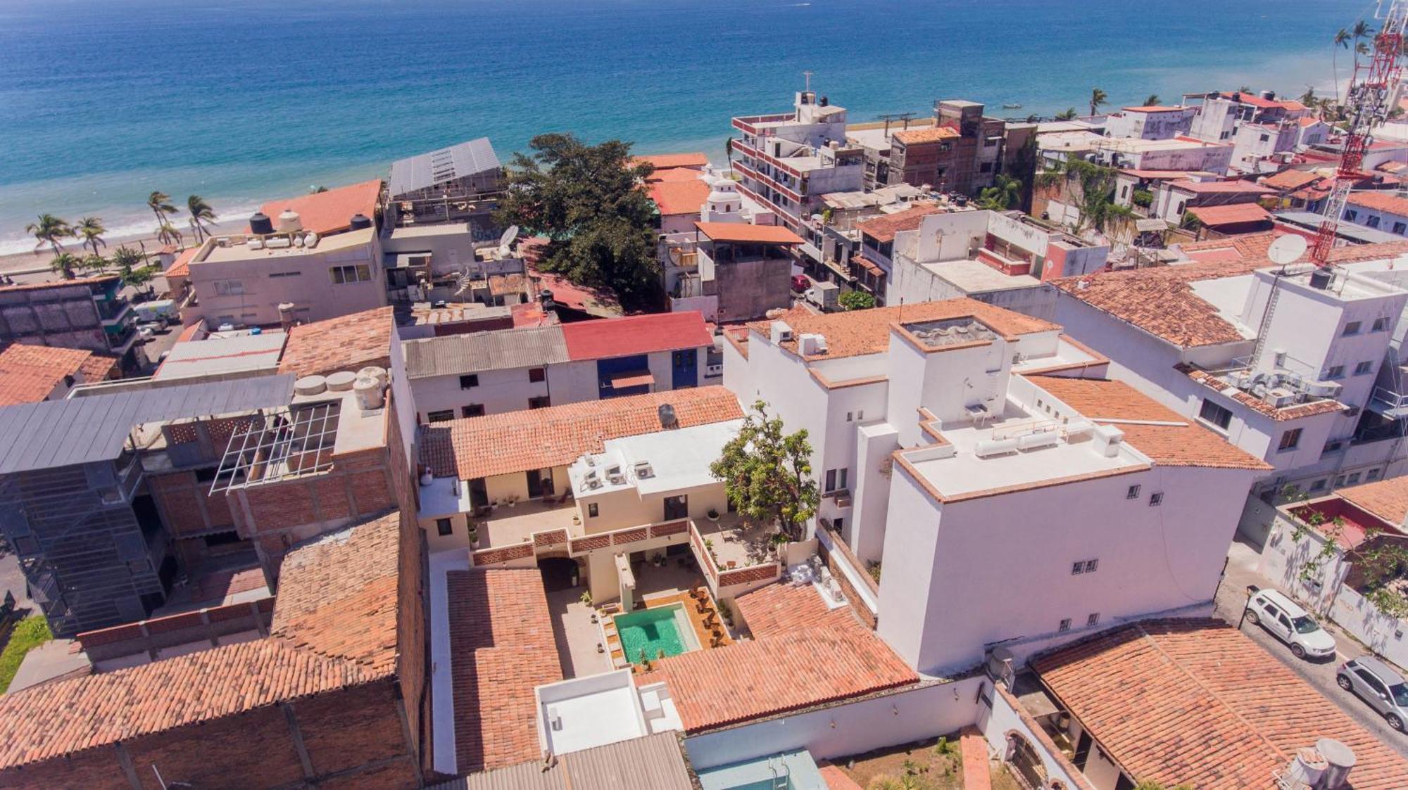 Casa Victoria Malecon - Adults Only * Puerto Vallarta
