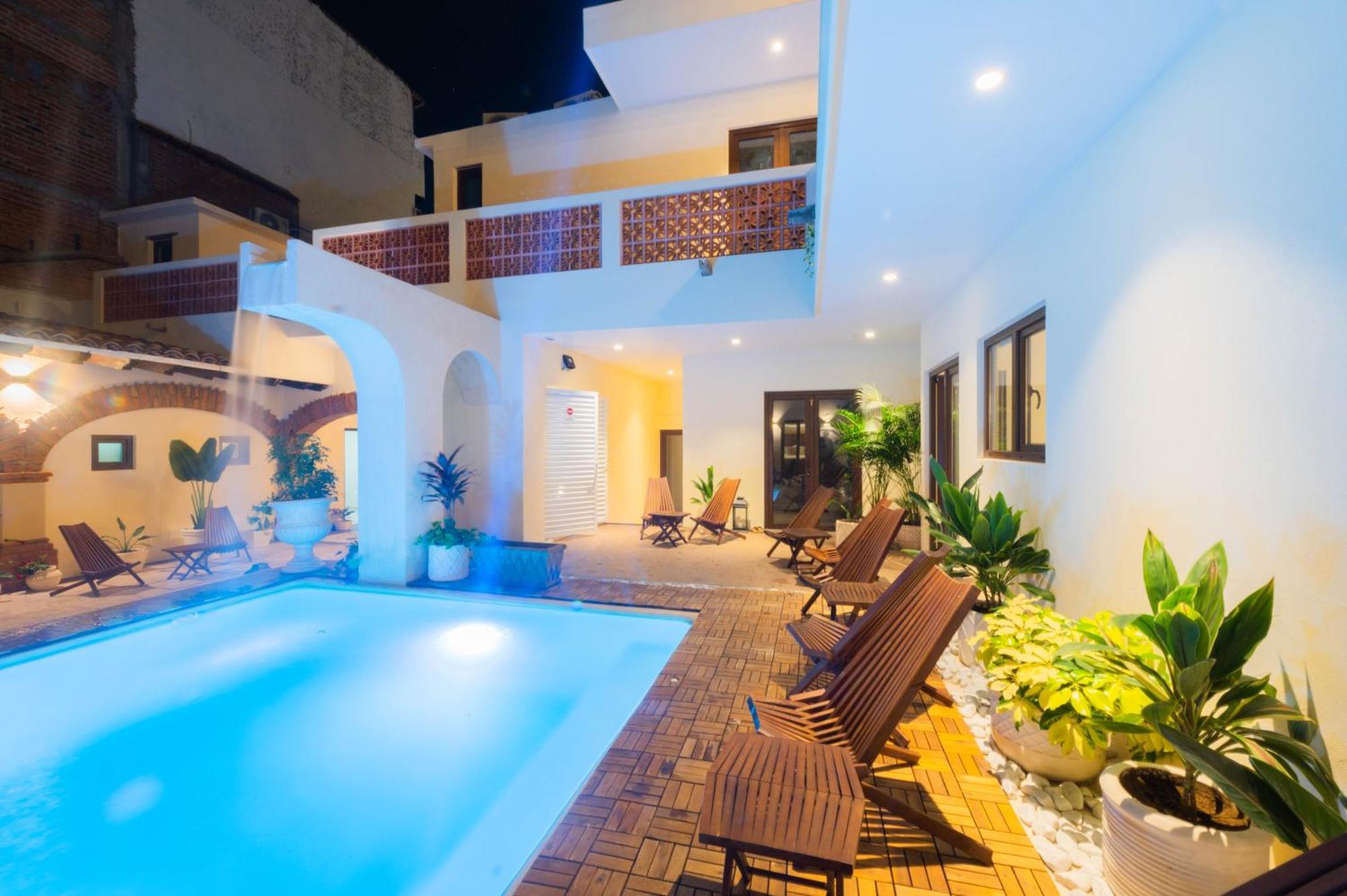 Casa Victoria Malecon - Adults Only * Puerto Vallarta