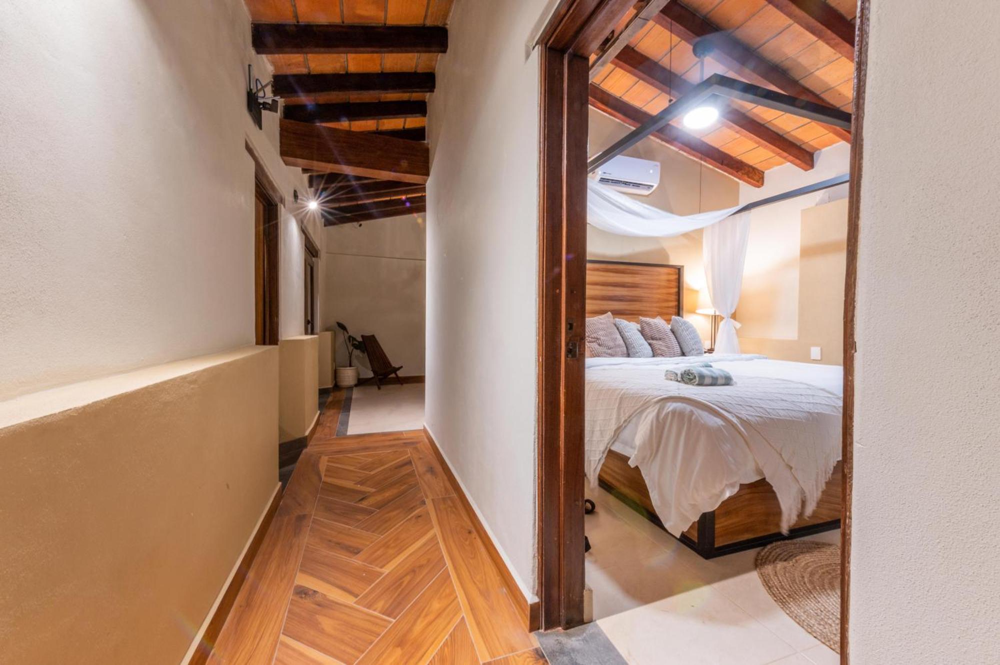 Casa Victoria Malecon - Adults Only Guest house