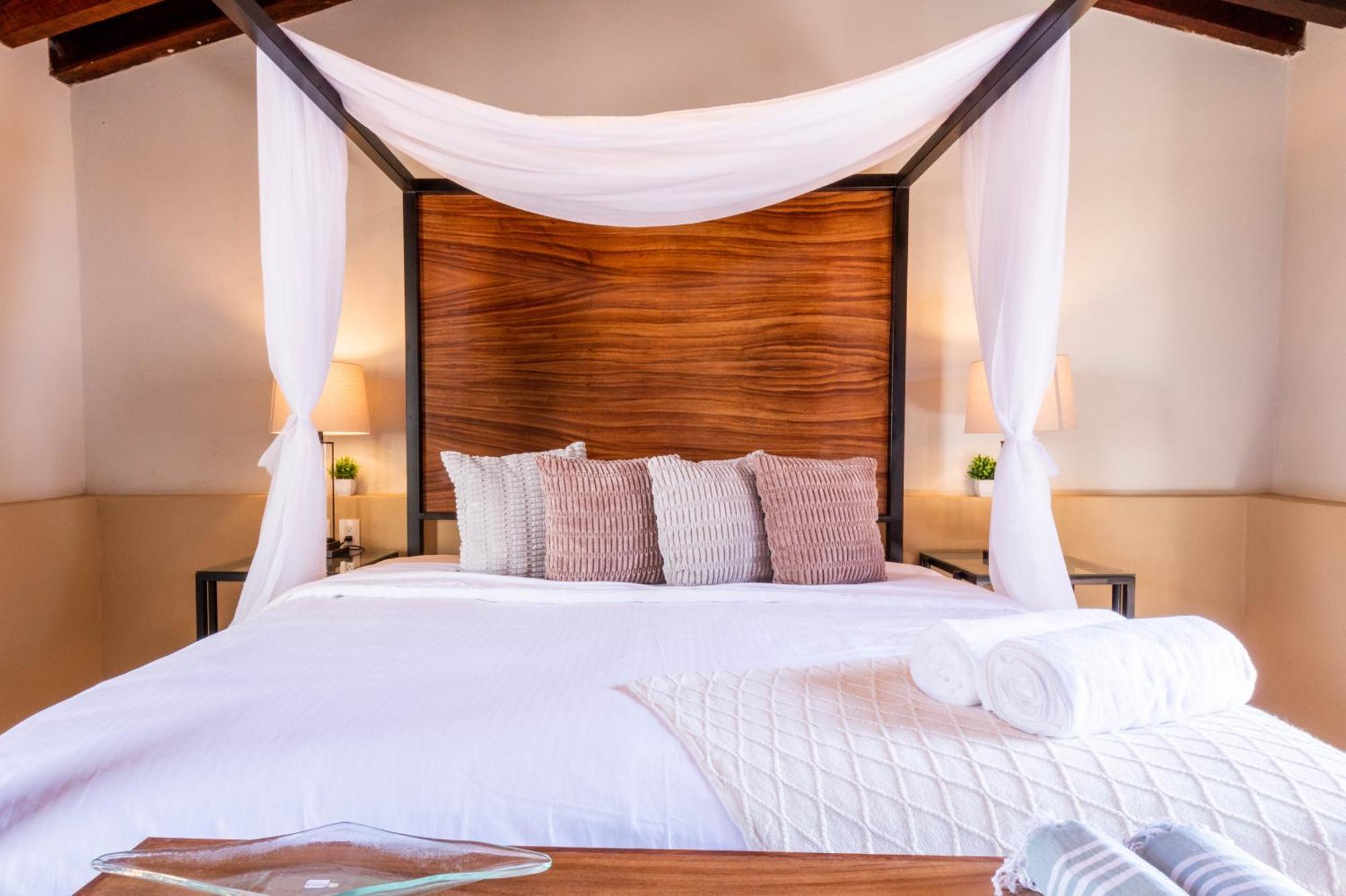 Casa Victoria Malecon - Adults Only Guest house *