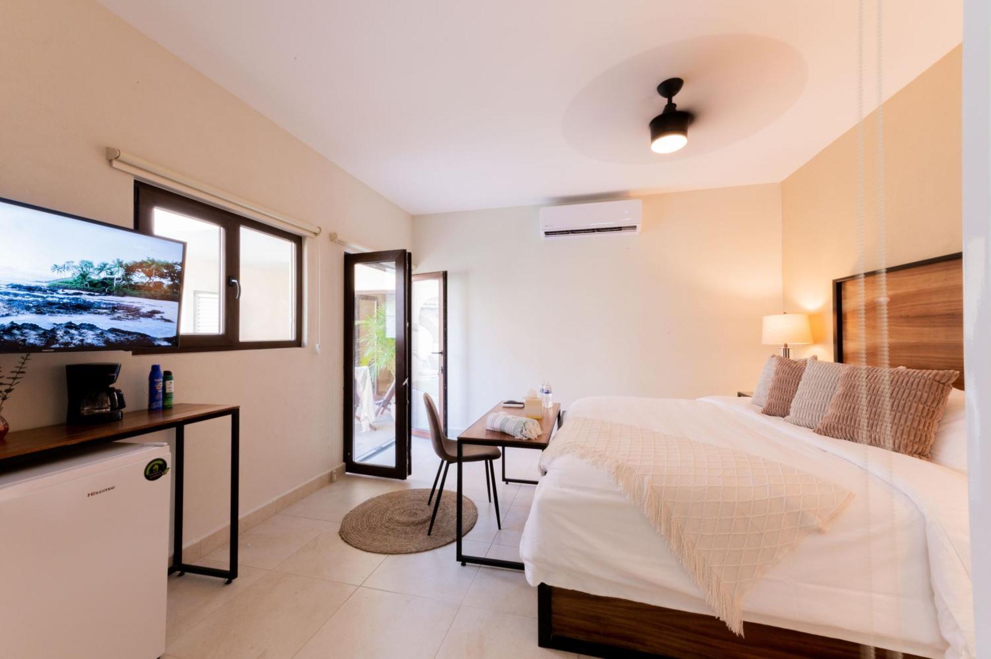 Casa Victoria Malecon - Adults Only Guest house Puerto Vallarta