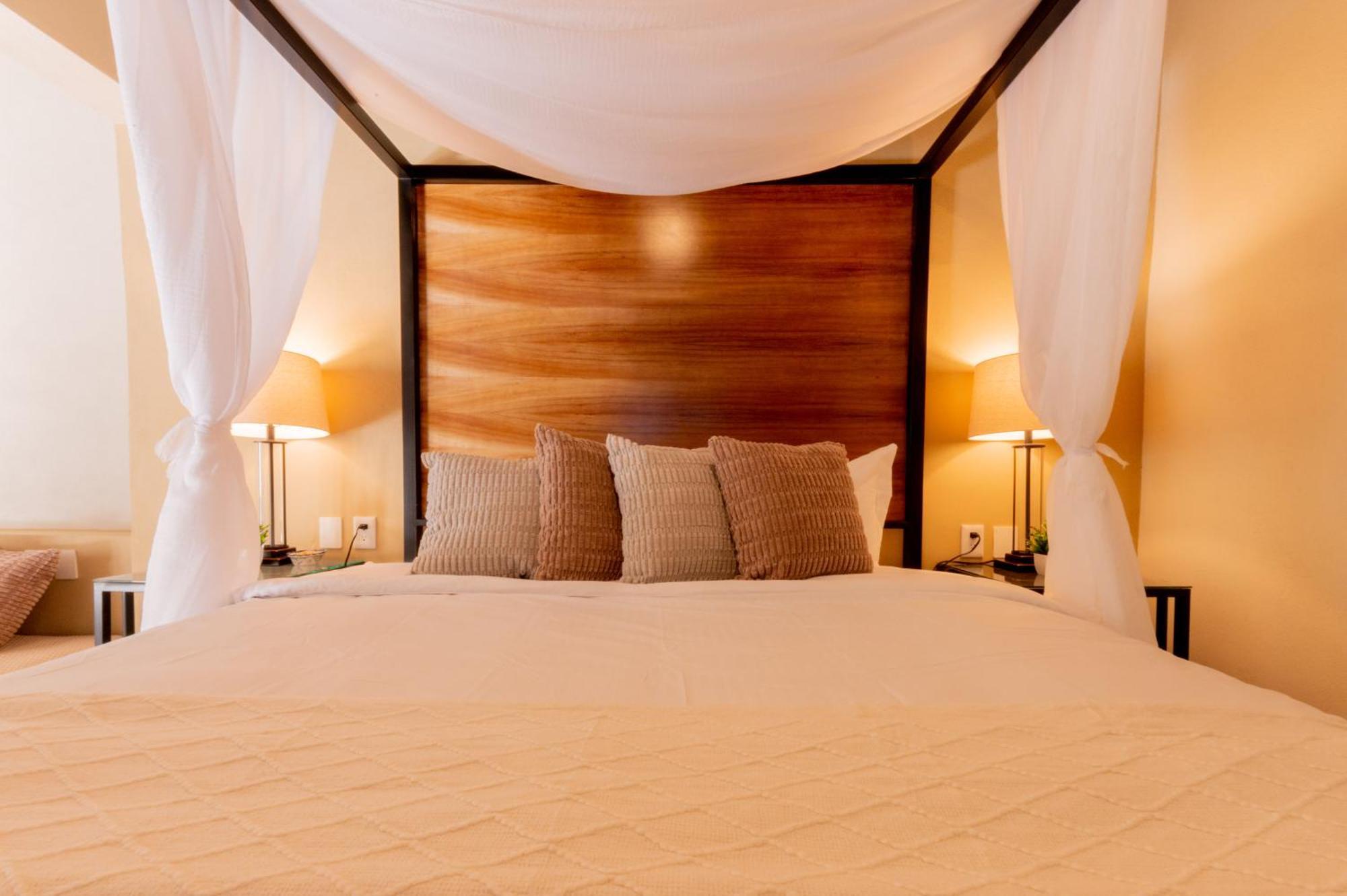 Casa Victoria Malecon - Adults Only *