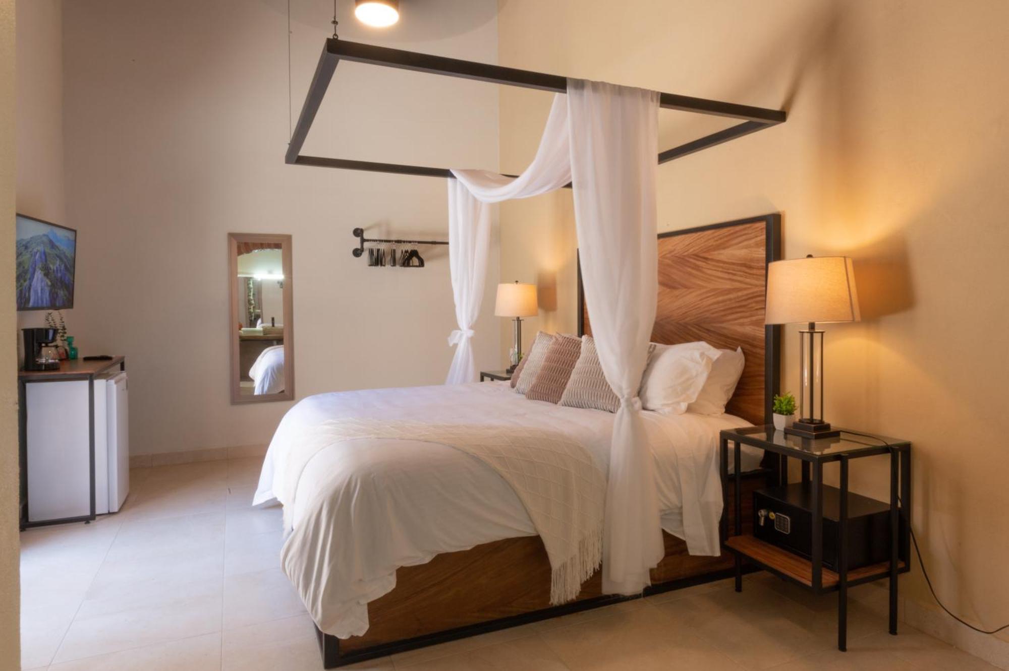 Casa Victoria Malecon - Adults Only Guest house Puerto Vallarta