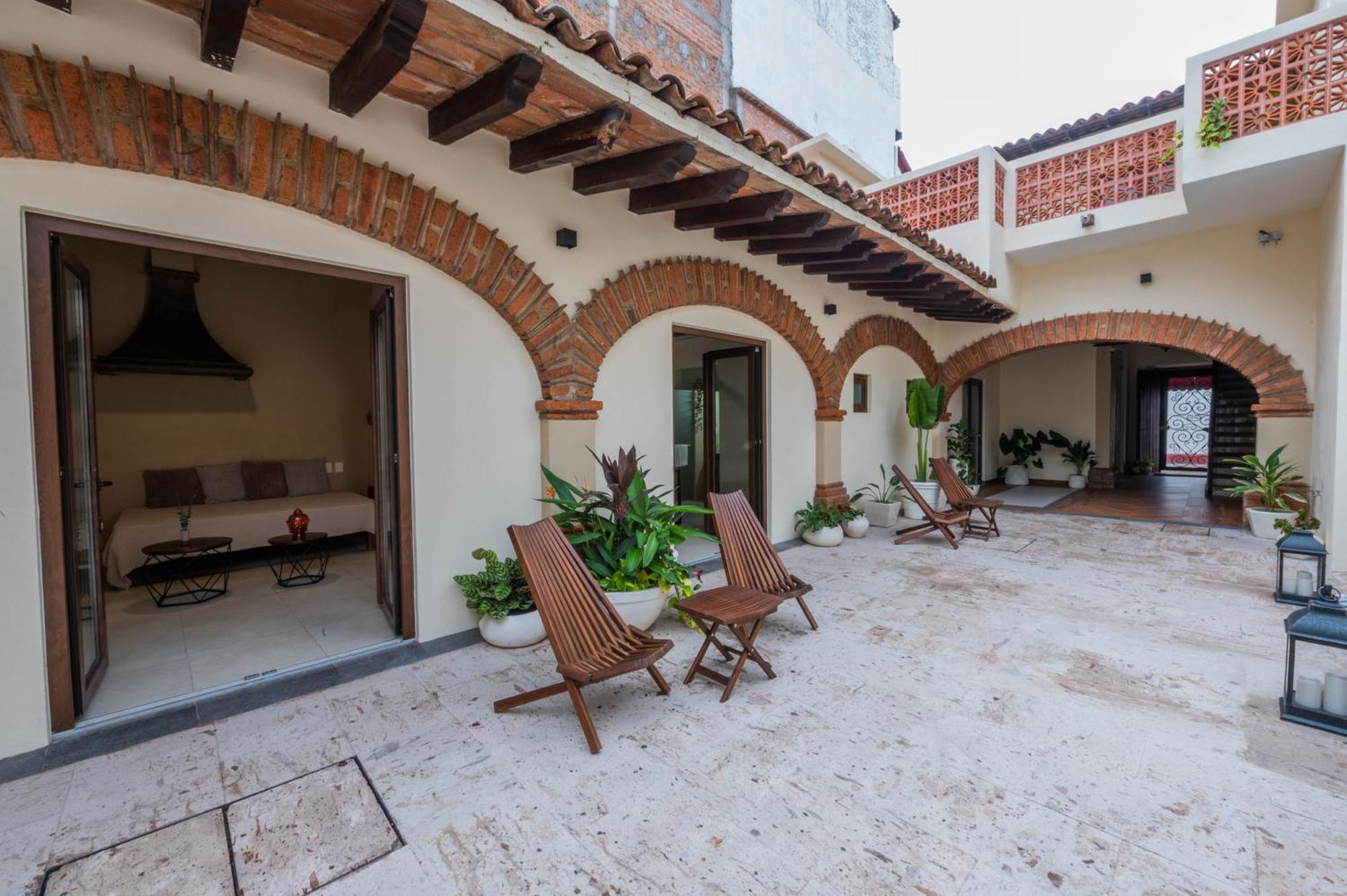 Guest house Casa Victoria Malecon - Adults Only