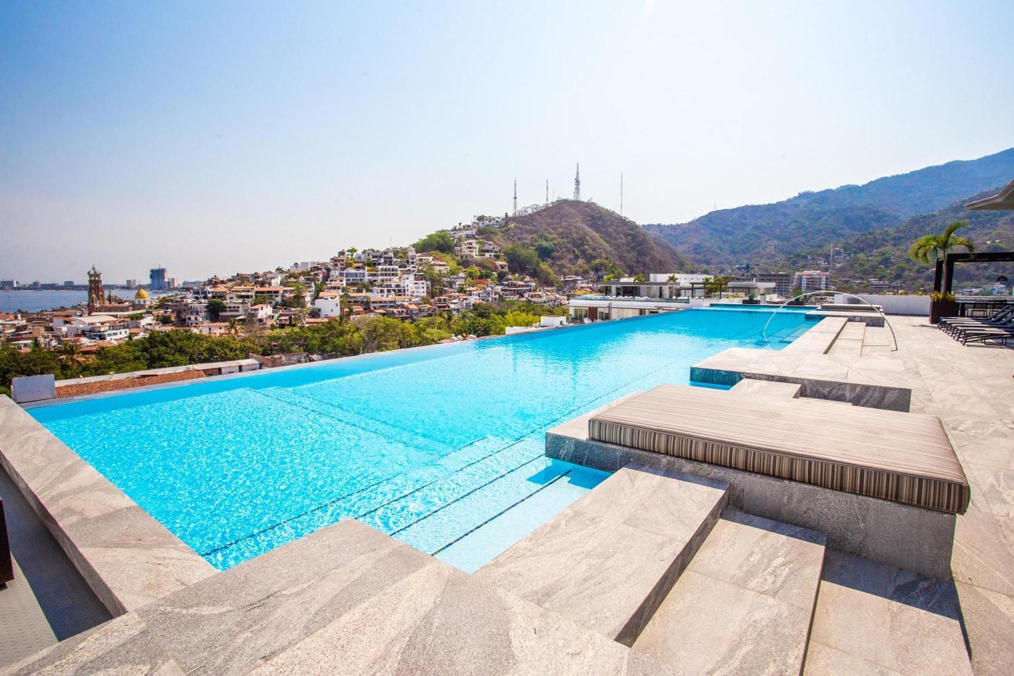 Modern Luxury 2br In Romantic Zone *