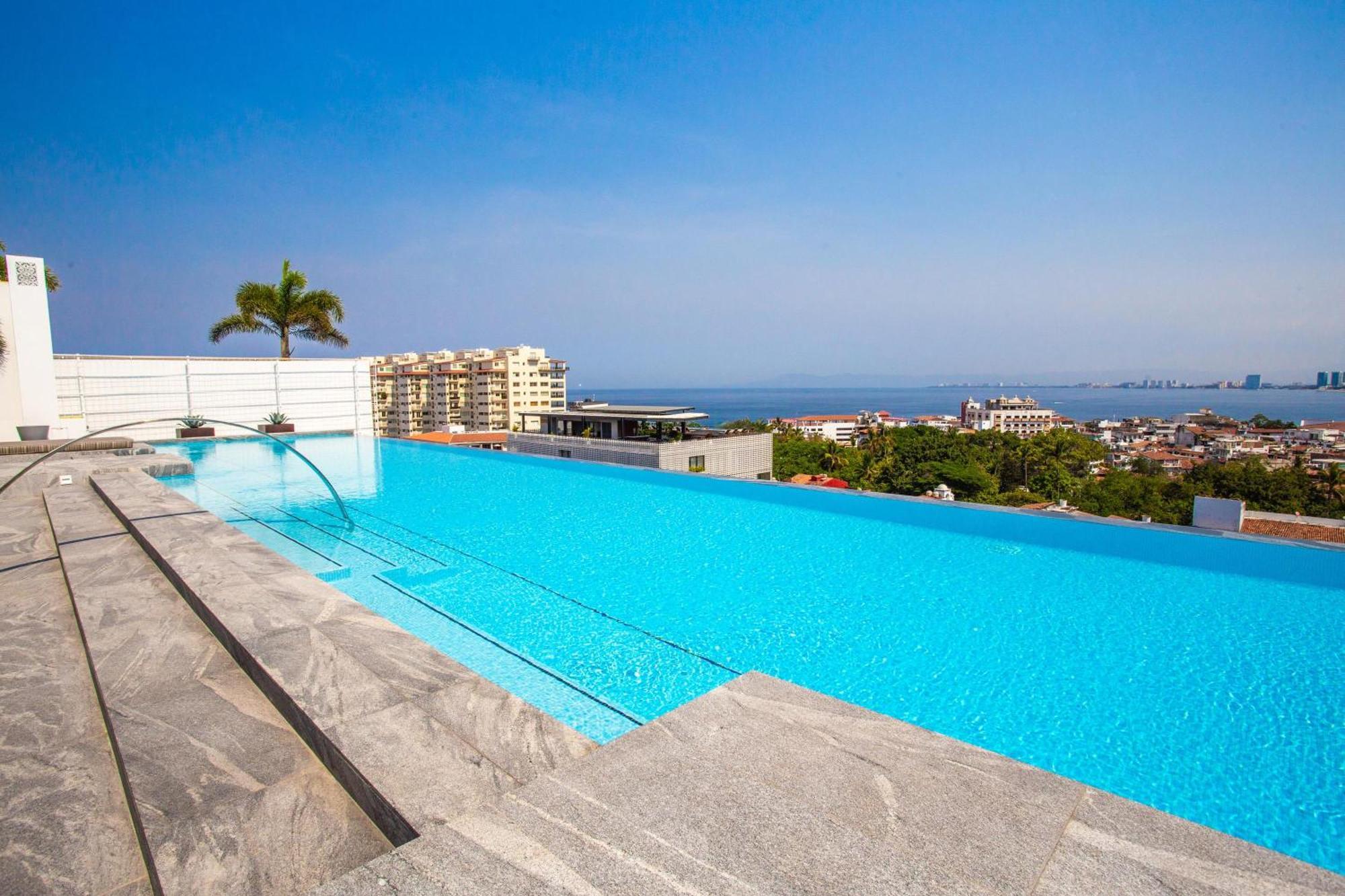 Modern Luxury 2br In Romantic Zone Holiday home Puerto Vallarta