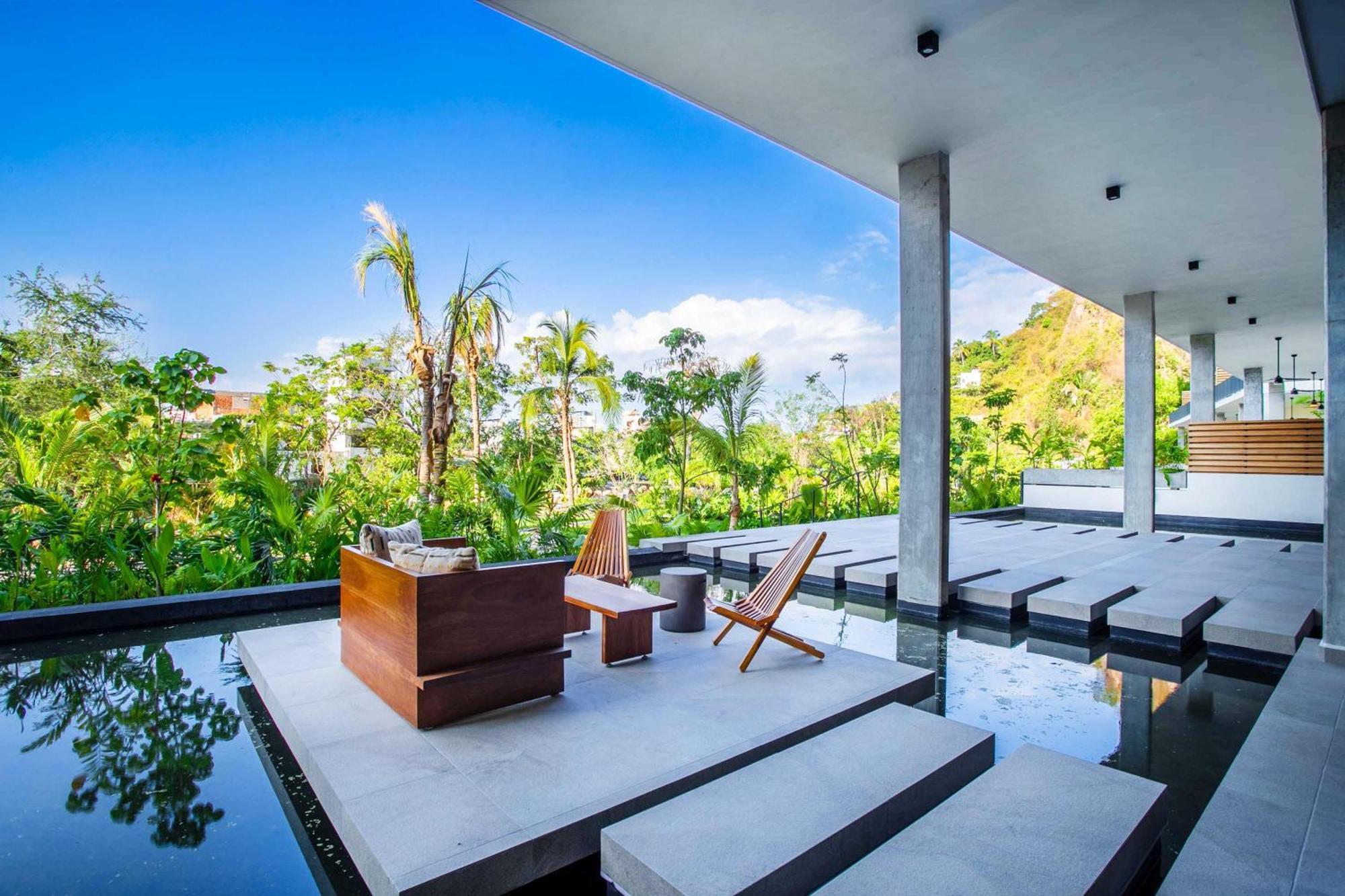 Holiday home Riverfront 3br At Oasis | 2 Pools, Gym & Bar *