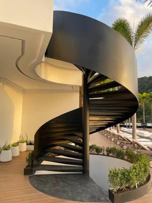 Apartment New! Luxury 2bd 2ba Romantic Zone Largest Pool In Pv Sea View Balcony *