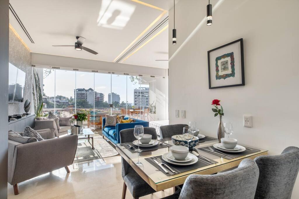New! Luxury 2bd 2ba Romantic Zone Largest Pool In Pv Sea View Balcony Puerto Vallarta